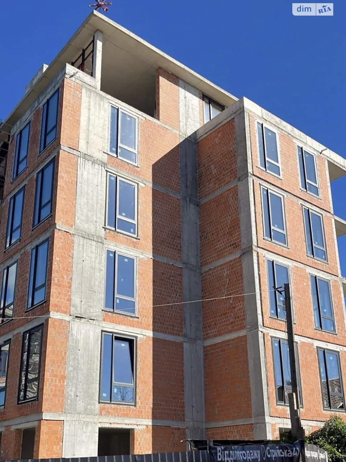 Продажа трехкомнатной квартиры в Львове, на ул. Колумба Христофора 8, район Кривчицы фото 1