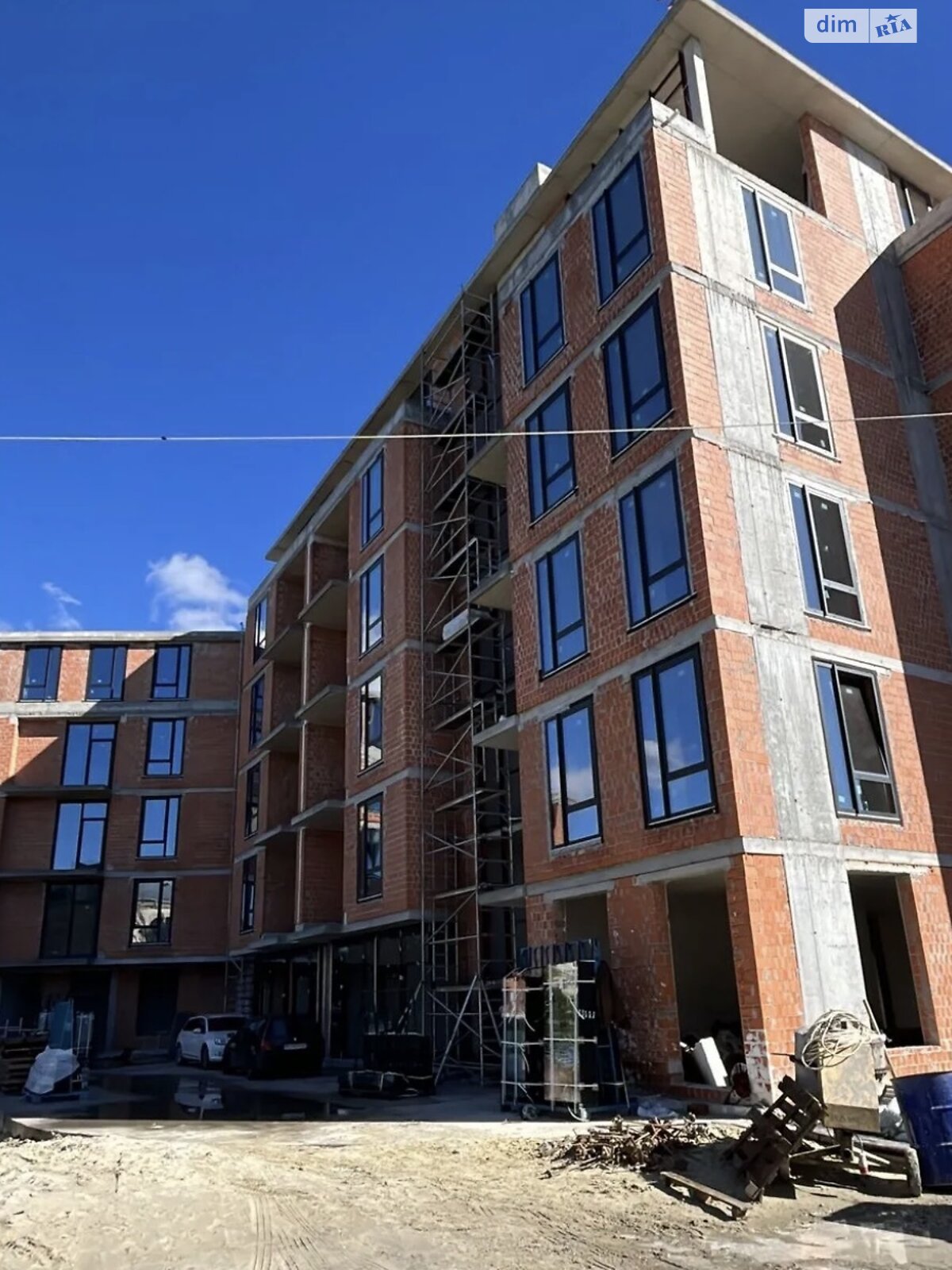 Продажа трехкомнатной квартиры в Львове, на ул. Колумба Христофора 8, район Кривчицы фото 1