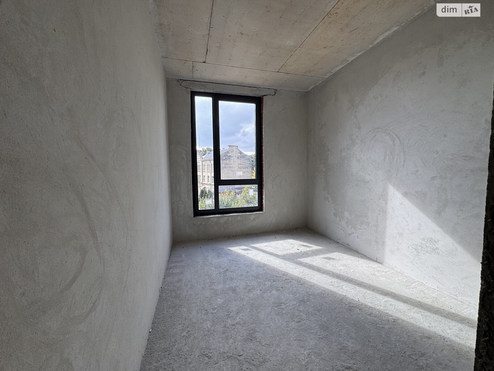 Продажа трехкомнатной квартиры в Львове, на ул. Колумба Христофора 8, район Кривчицы фото 1