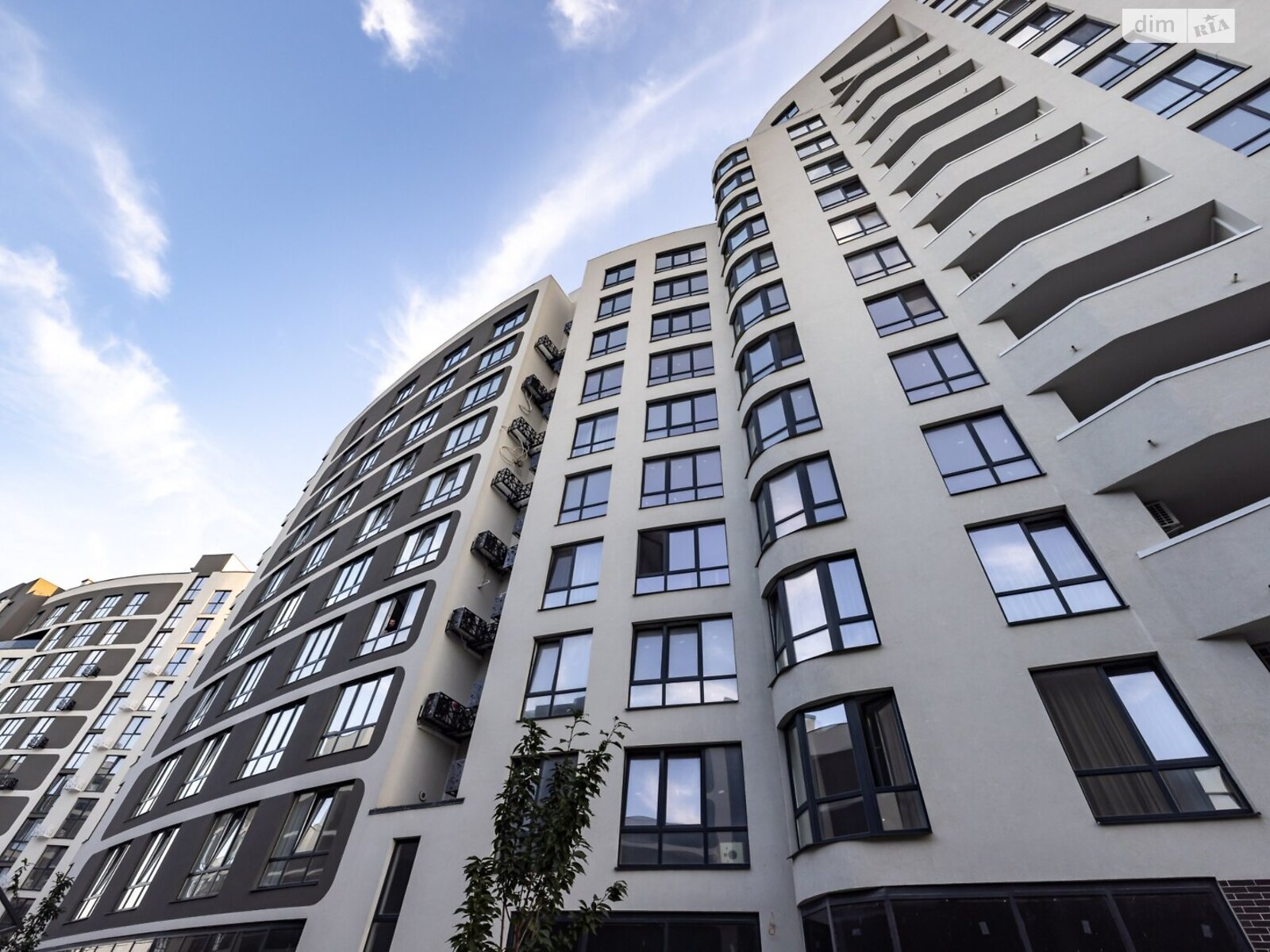 Продаж двокімнатної квартири в Львові, на вул. Кульпарківська 93, район Кульпарків фото 1 Продаж двокімнатної квартири в Львові, на вул. Кульпарківська 93, район Кульпарків фото 1