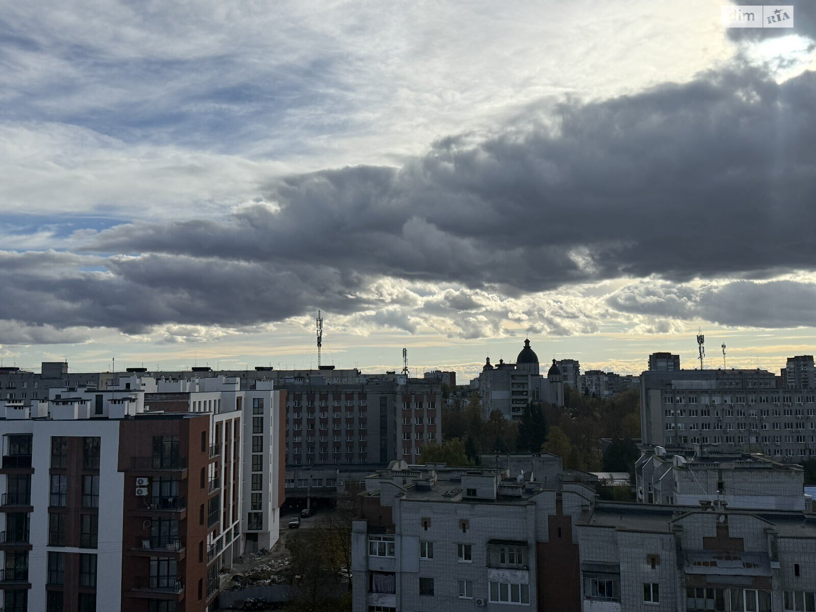 Продажа однокомнатной квартиры в Львове, на ул. Леонида Перфецкого 2, фото 1