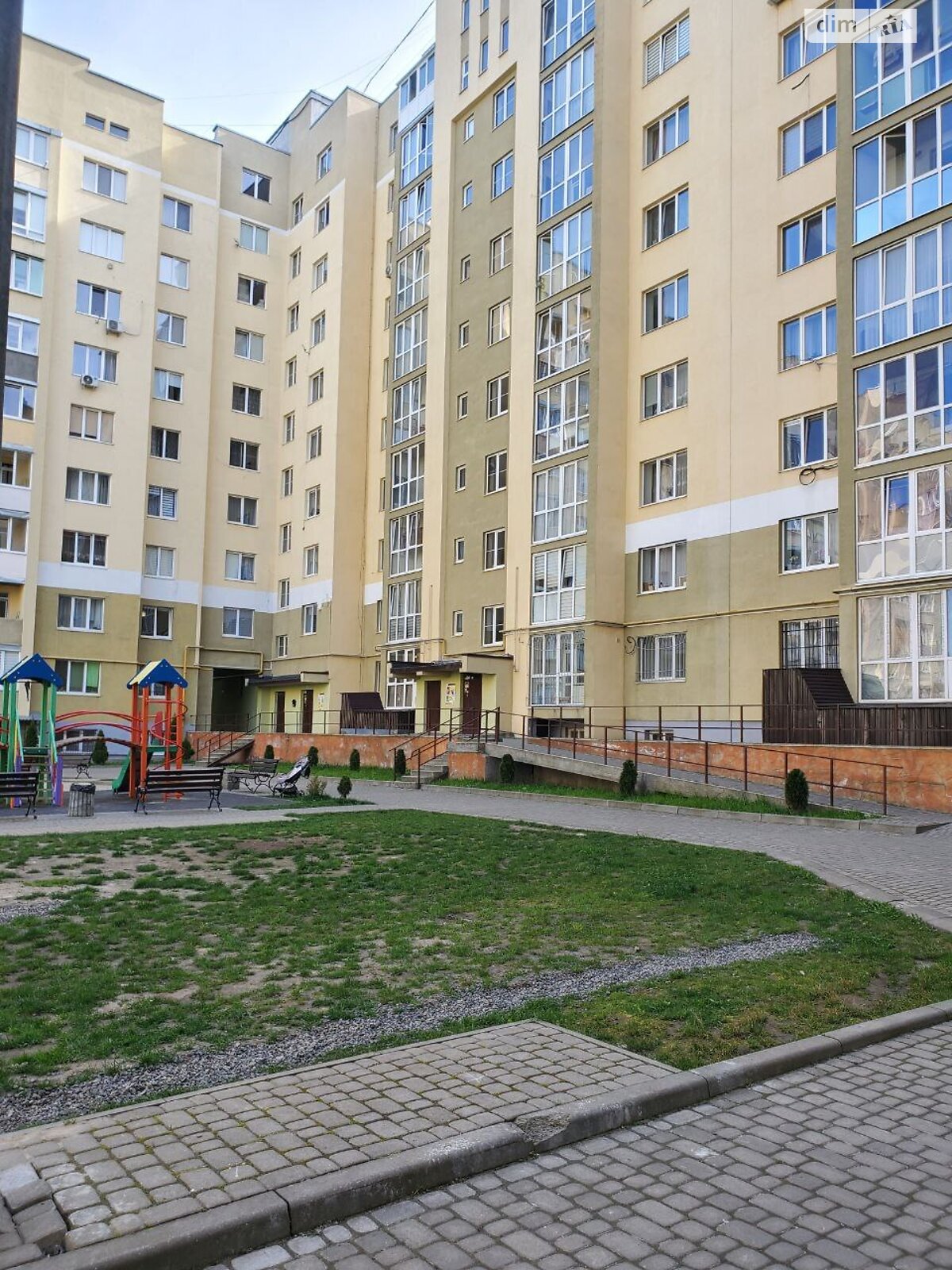 Продажа однокомнатной квартиры в Львове, на ул. Роксоляны, район Левандовка фото 1