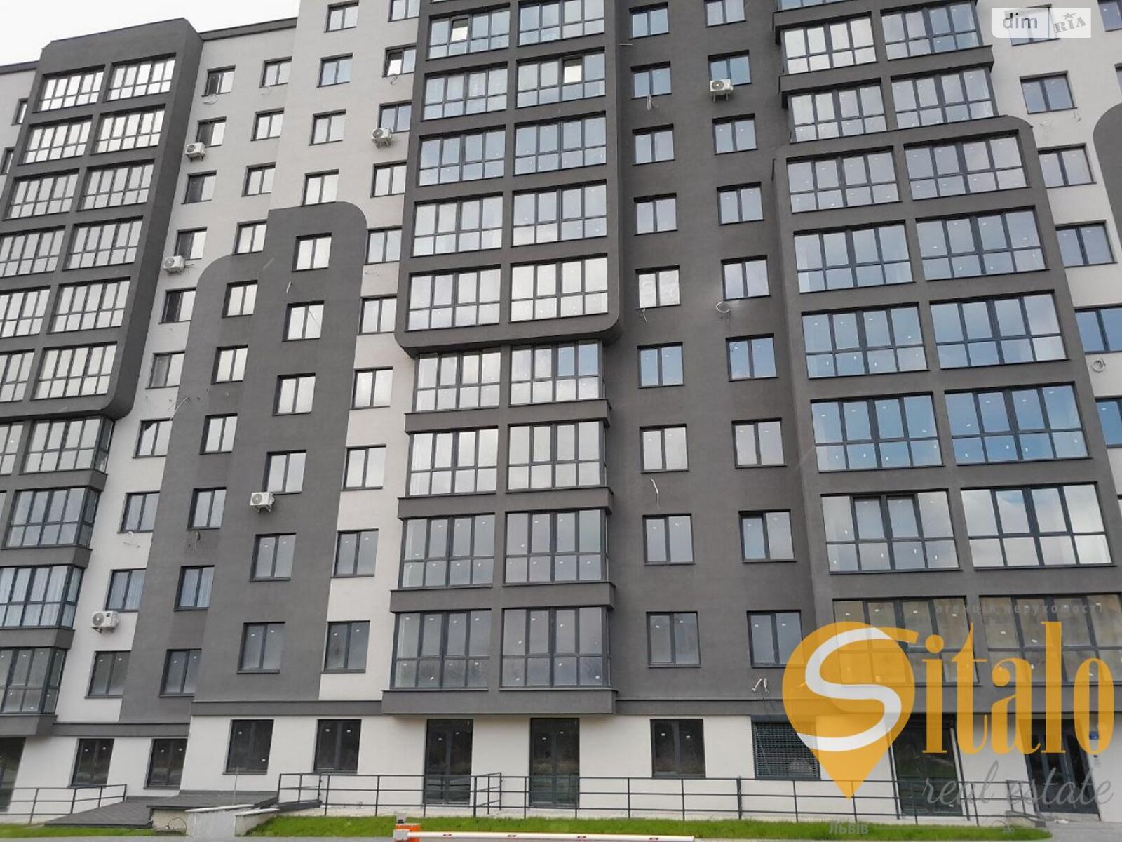 Продаж однокімнатної квартири в Львові, на вул. Роксоляни, район Левандівка фото 1 Продаж однокімнатної квартири в Львові, на вул. Роксоляни, район Левандівка фото 1
