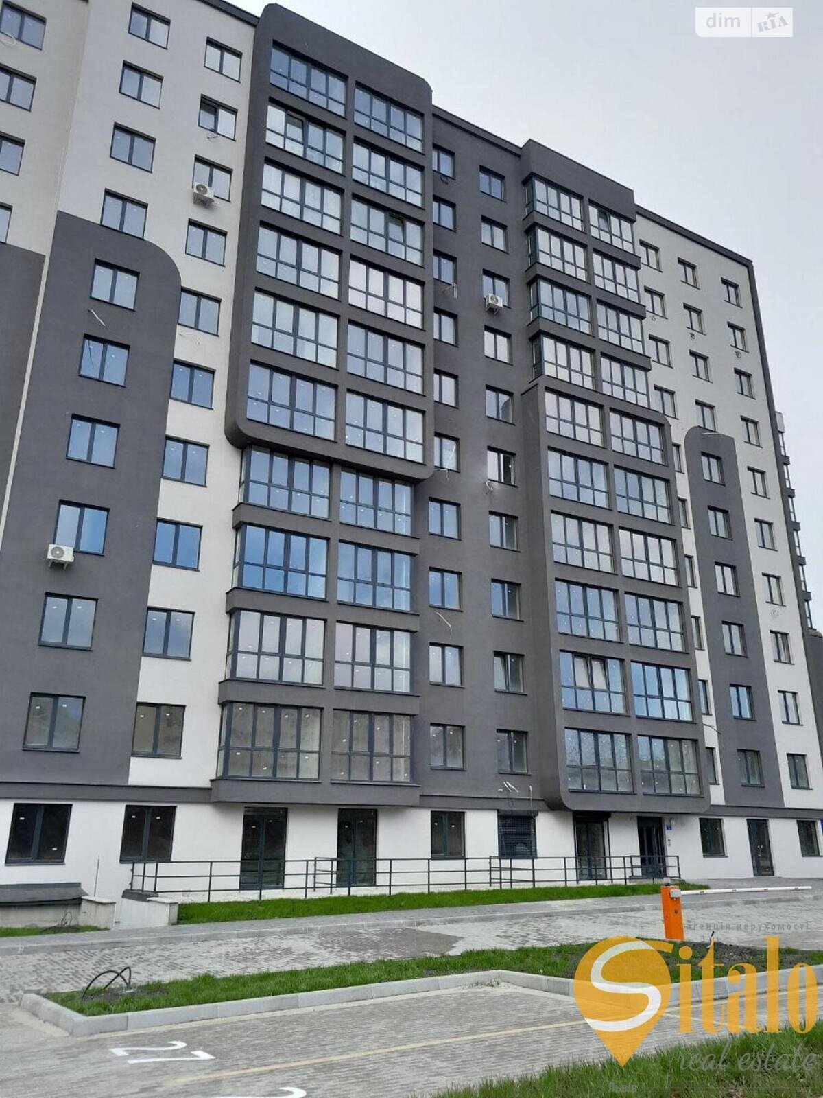 Продаж однокімнатної квартири в Львові, на вул. Роксоляни, район Левандівка фото 1 Продаж однокімнатної квартири в Львові, на вул. Роксоляни, район Левандівка фото 1
