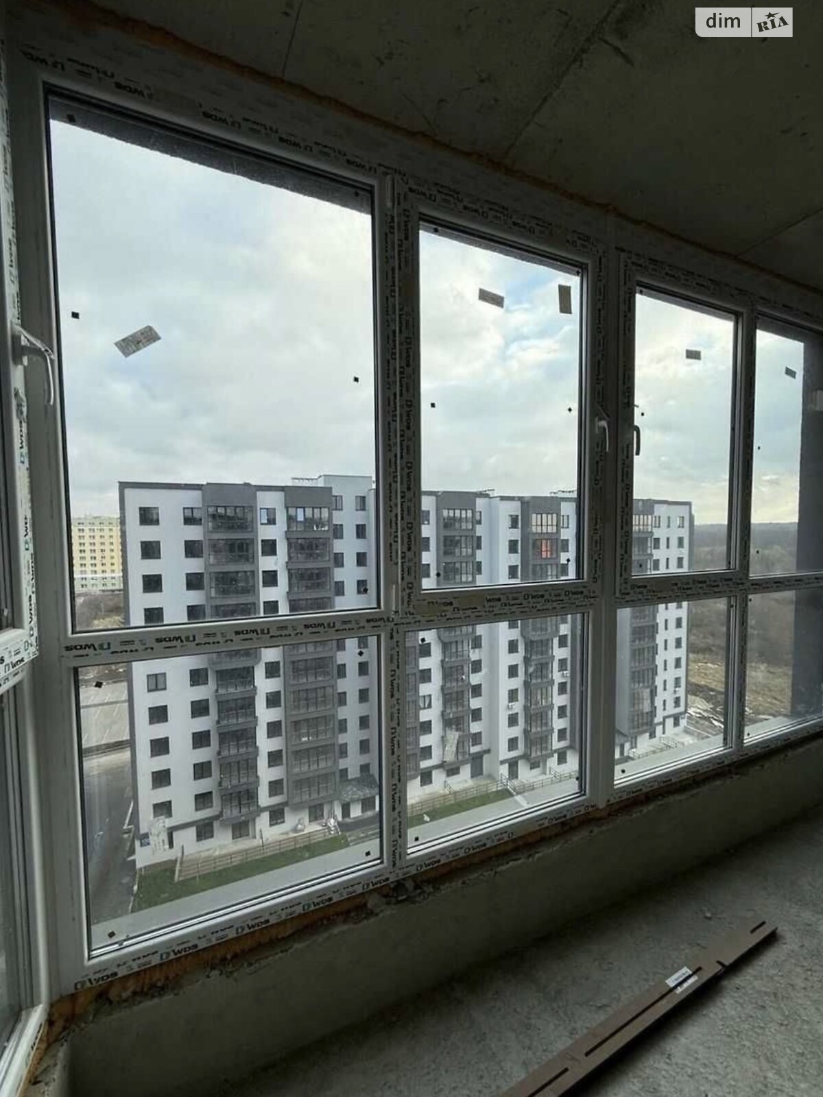Продаж однокімнатної квартири в Львові, на вул. Роксоляни 161, район Левандівка фото 1 Продаж однокімнатної квартири в Львові, на вул. Роксоляни 161, район Левандівка фото 1