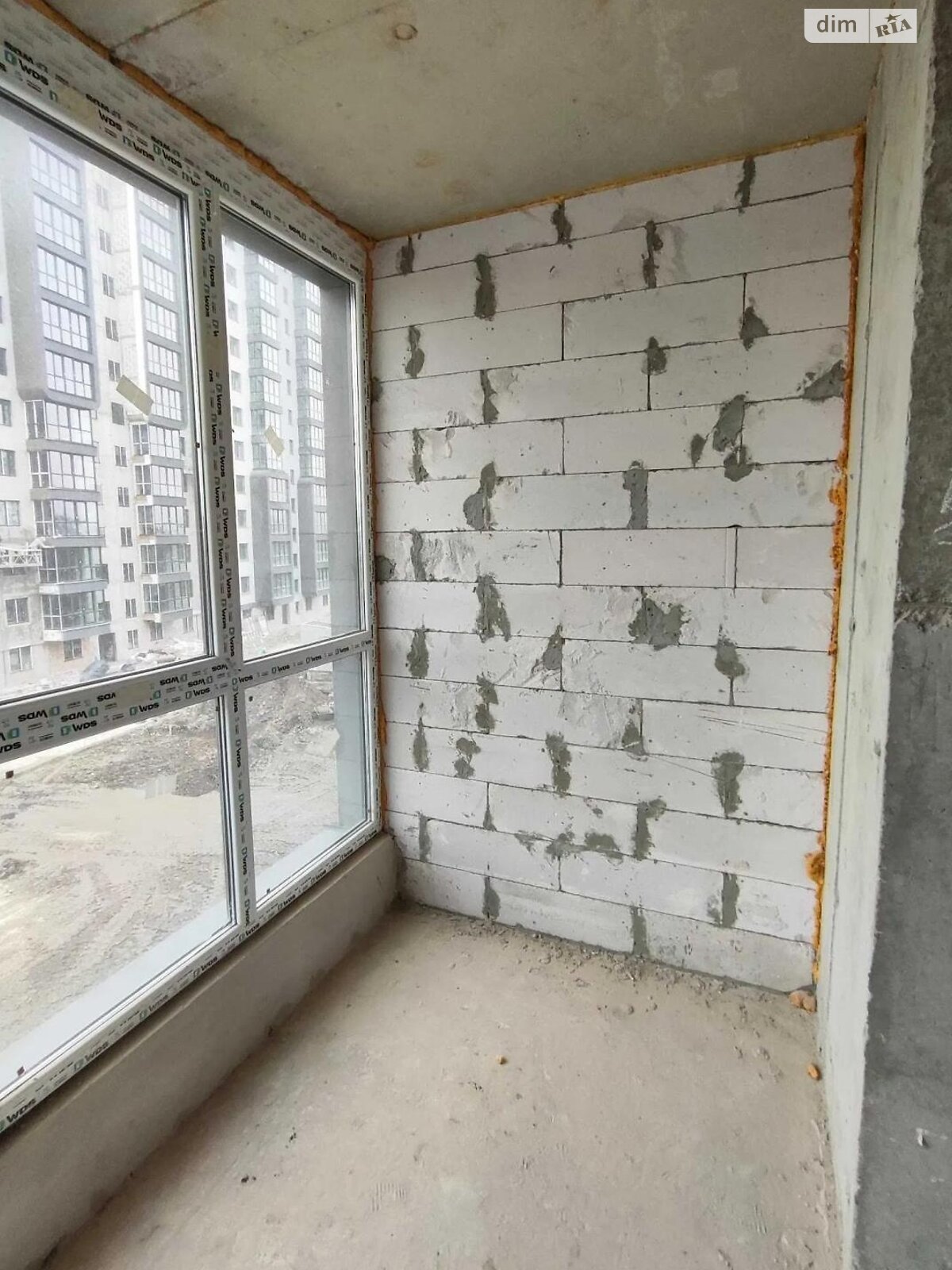 Продаж однокімнатної квартири в Львові, на вул. Роксоляни, район Левандівка фото 1 Продаж однокімнатної квартири в Львові, на вул. Роксоляни, район Левандівка фото 1