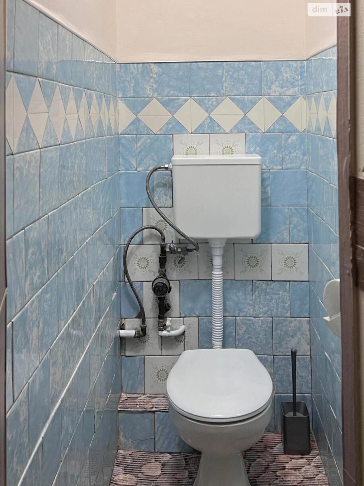 Продажа двухкомнатной квартиры в Львове, на ул. Роксоляны, район Левандовка фото 1 Продажа двухкомнатной квартиры в Львове, на ул. Роксоляны, район Левандовка фото 1
