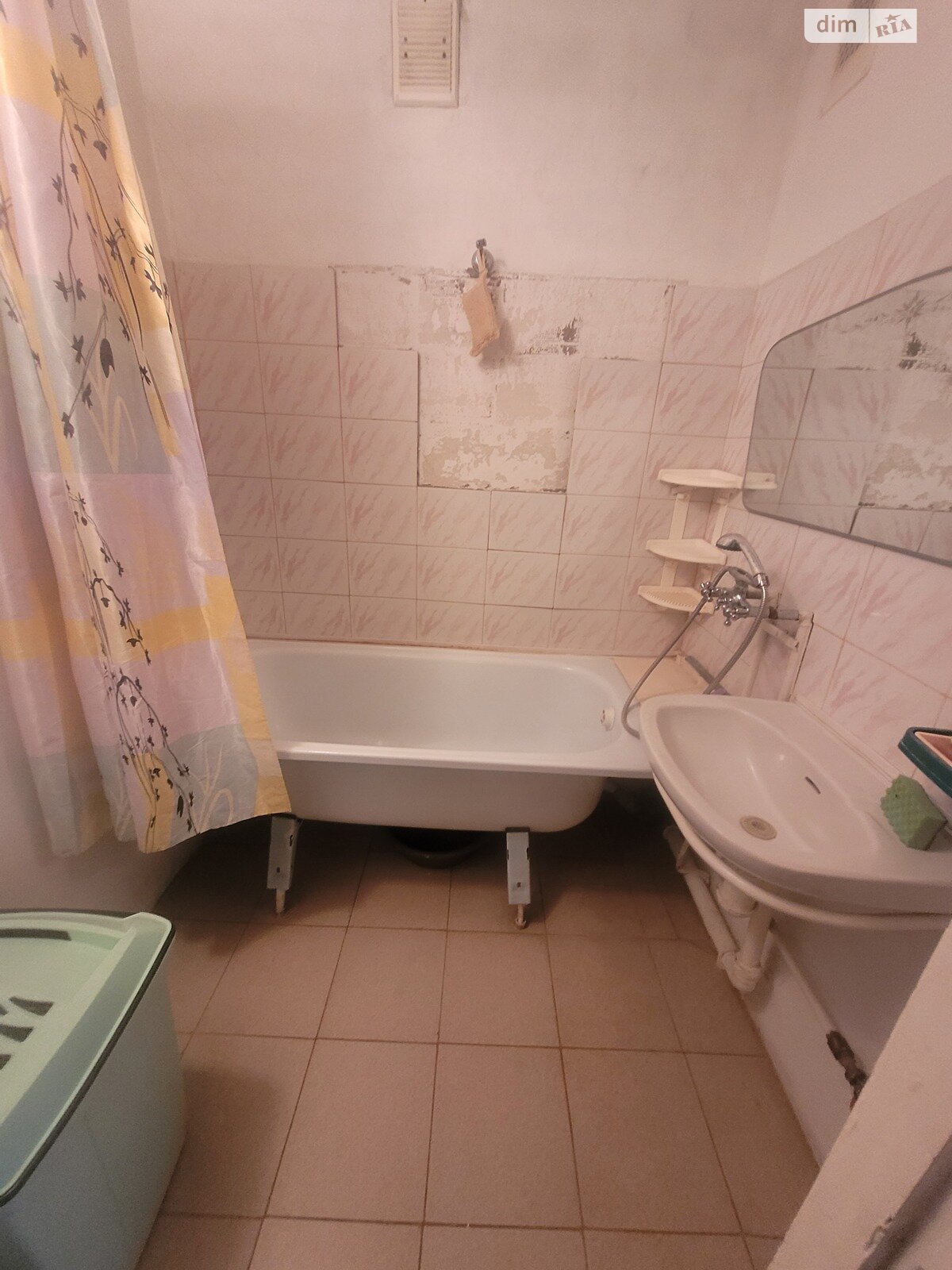 Продажа двухкомнатной квартиры в Львове, на ул. Роксоляны, район Левандовка фото 1 Продажа двухкомнатной квартиры в Львове, на ул. Роксоляны, район Левандовка фото 1