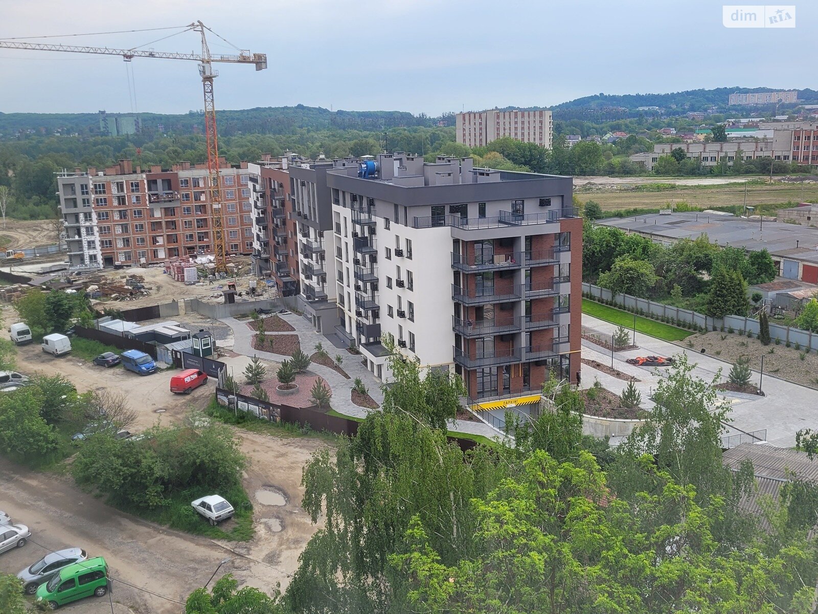 Продажа двухкомнатной квартиры в Львове, на ул. Роксоляны, район Левандовка фото 1 Продажа двухкомнатной квартиры в Львове, на ул. Роксоляны, район Левандовка фото 1