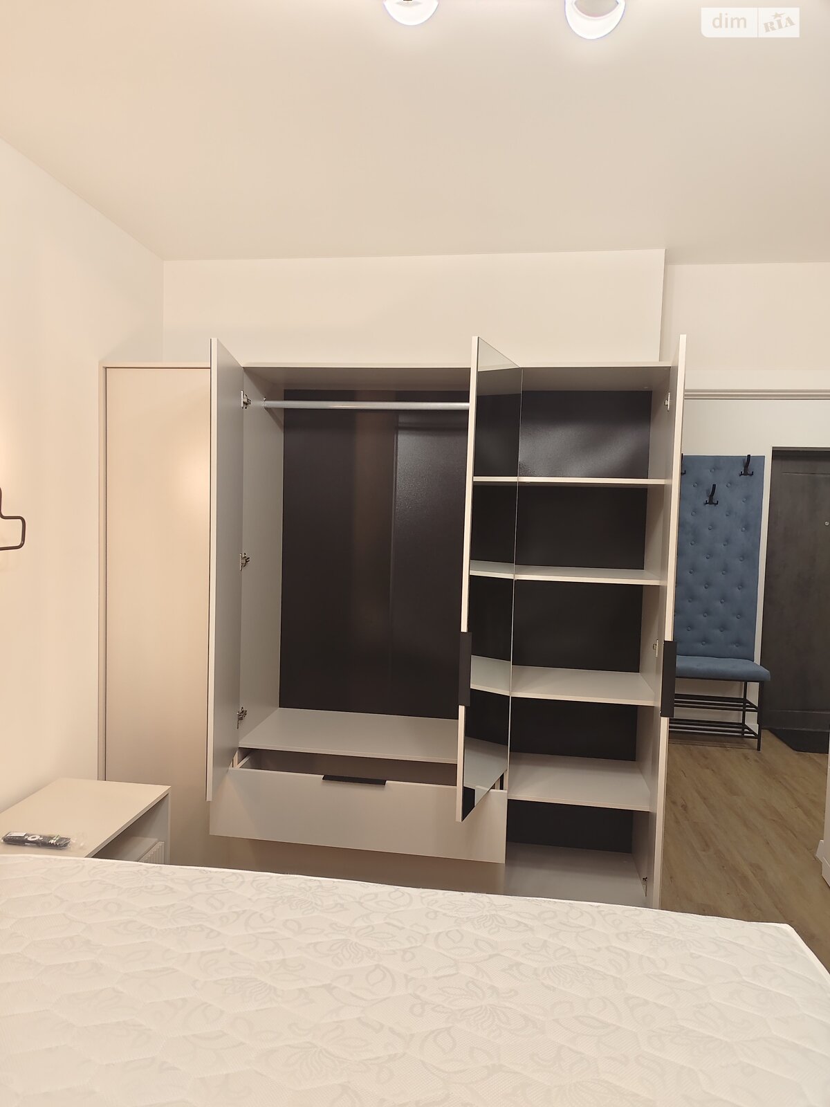 Продаж однокімнатної квартири в Львові, на вул. Роксоляни 155, район Левандівка фото 1 Продаж однокімнатної квартири в Львові, на вул. Роксоляни 155, район Левандівка фото 1