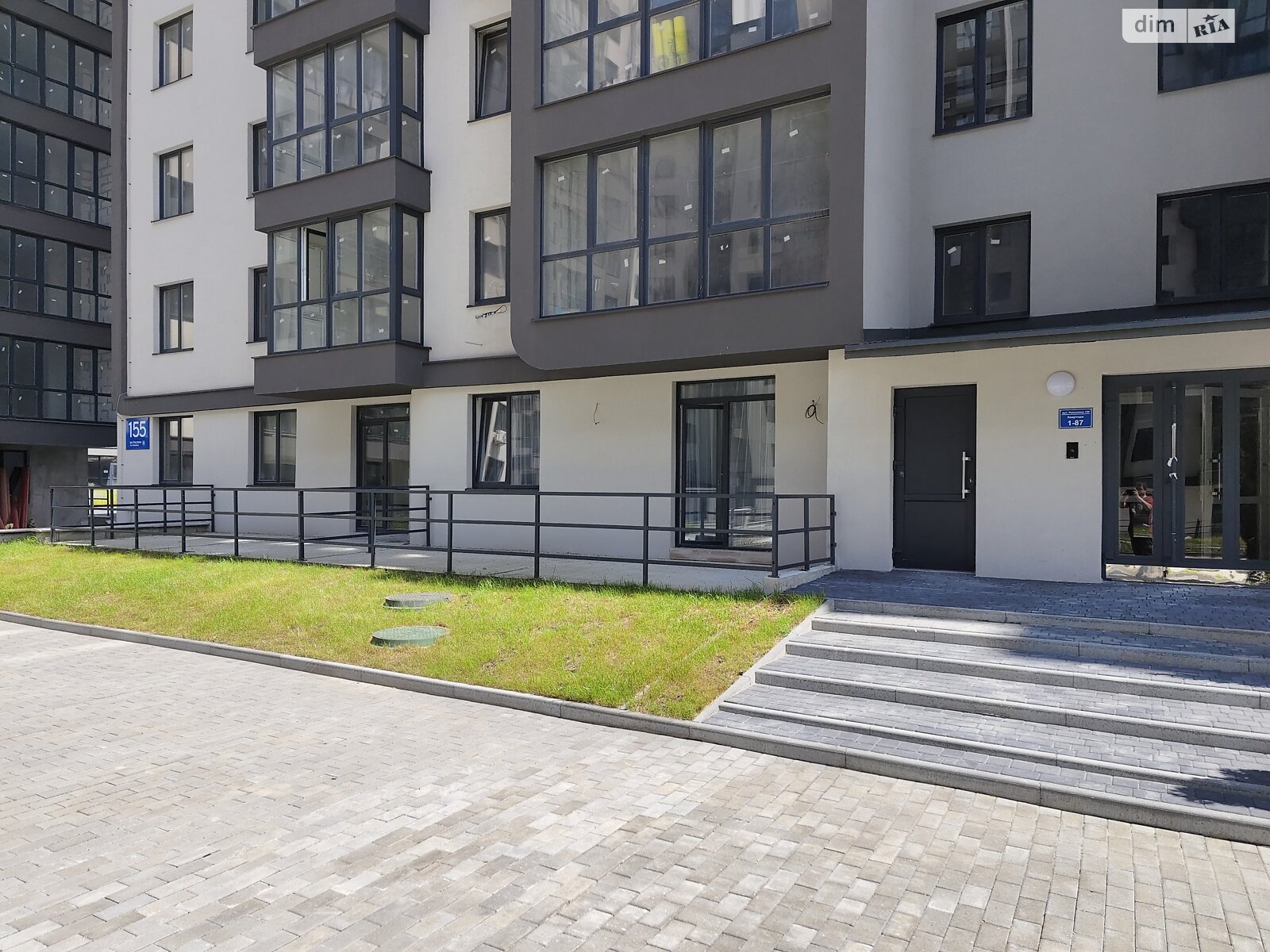 Продаж однокімнатної квартири в Львові, на вул. Роксоляни 155, район Левандівка фото 1 Продаж однокімнатної квартири в Львові, на вул. Роксоляни 155, район Левандівка фото 1