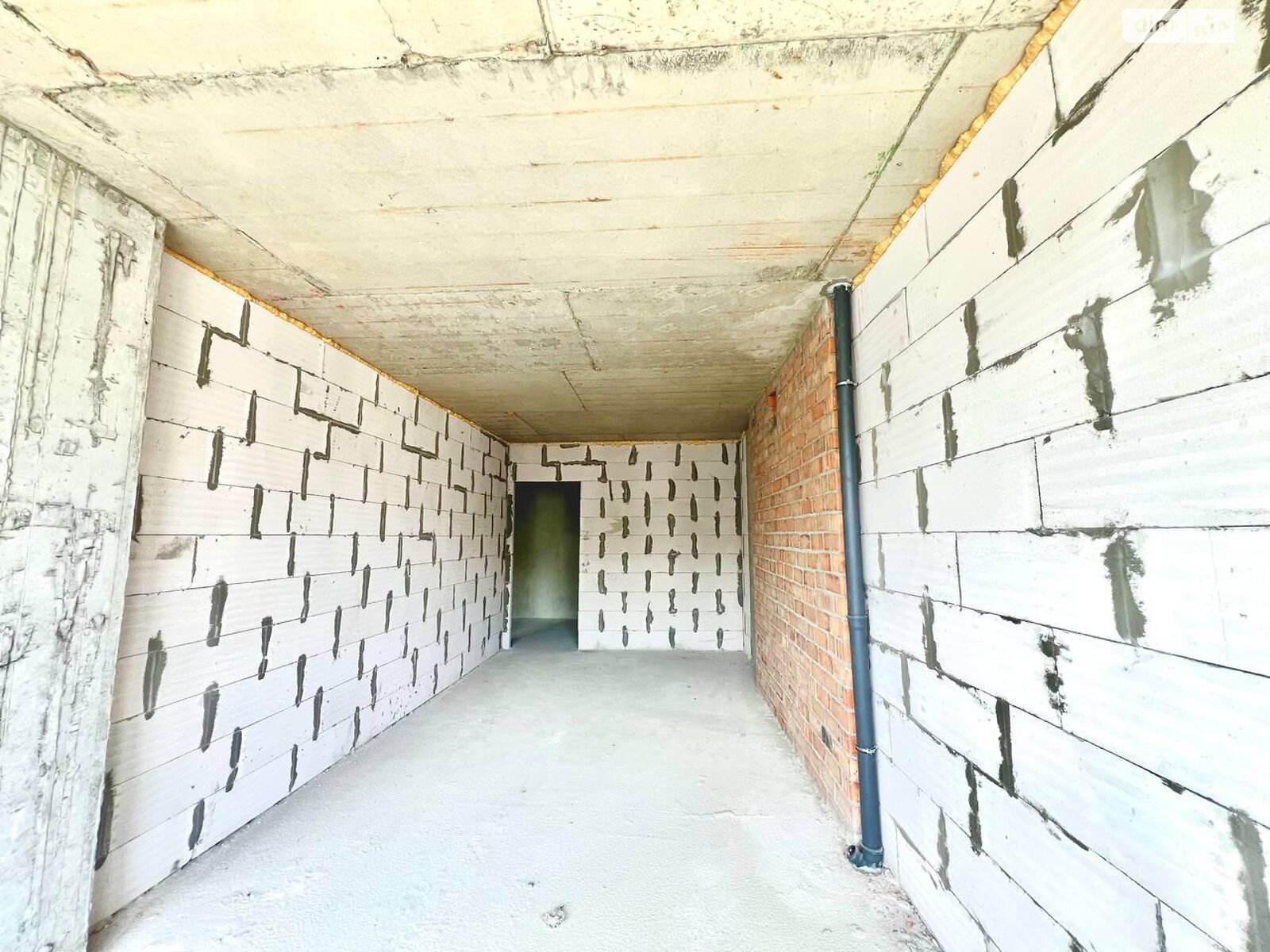 Продажа однокомнатной квартиры в Львове, на ул. Роксоляны 153, район Левандовка фото 1 Продажа однокомнатной квартиры в Львове, на ул. Роксоляны 153, район Левандовка фото 1