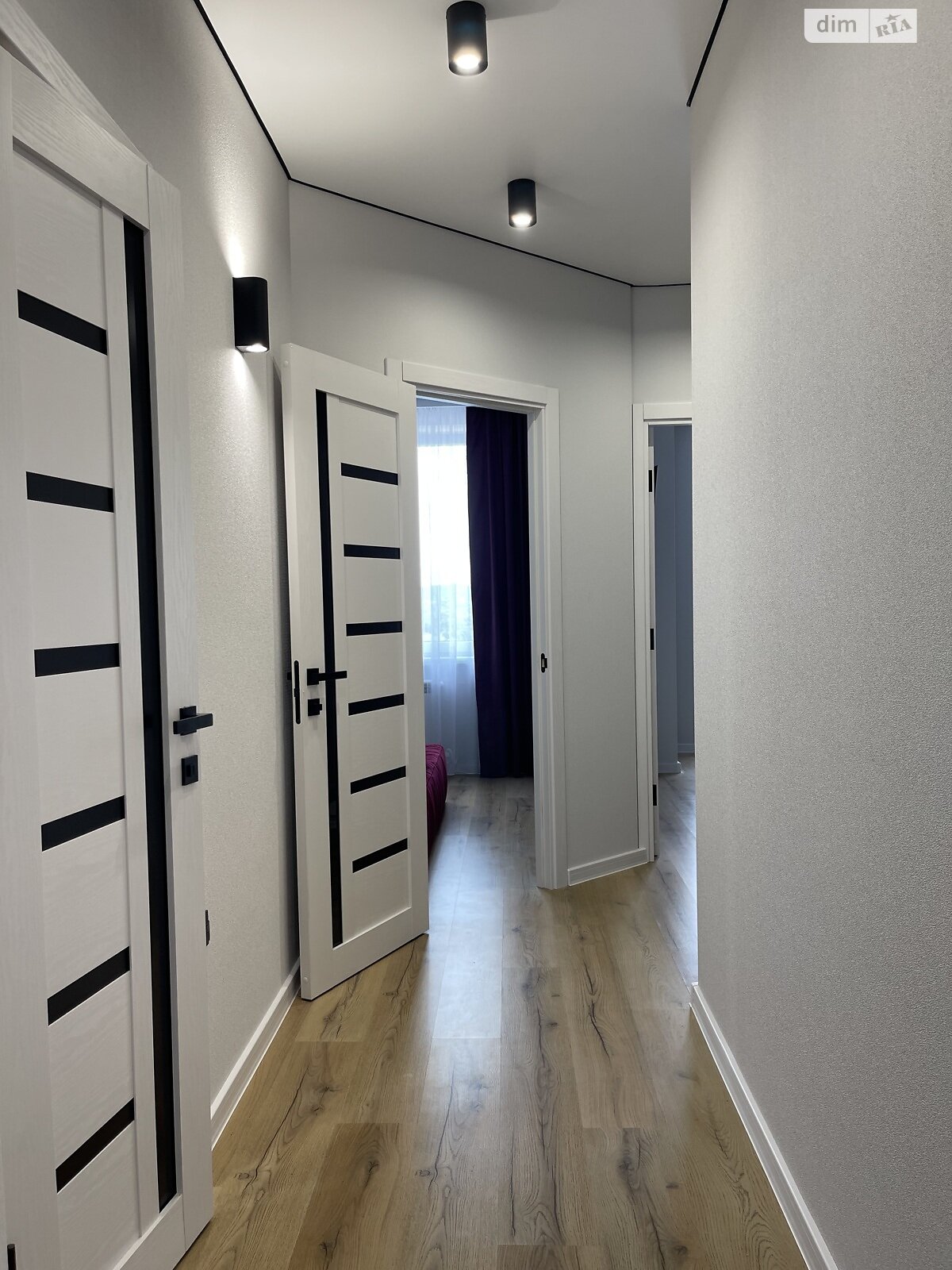 Продаж двокімнатної квартири в Львові, на вул. Роксоляни 151, район Левандівка фото 1 Продаж двокімнатної квартири в Львові, на вул. Роксоляни 151, район Левандівка фото 1