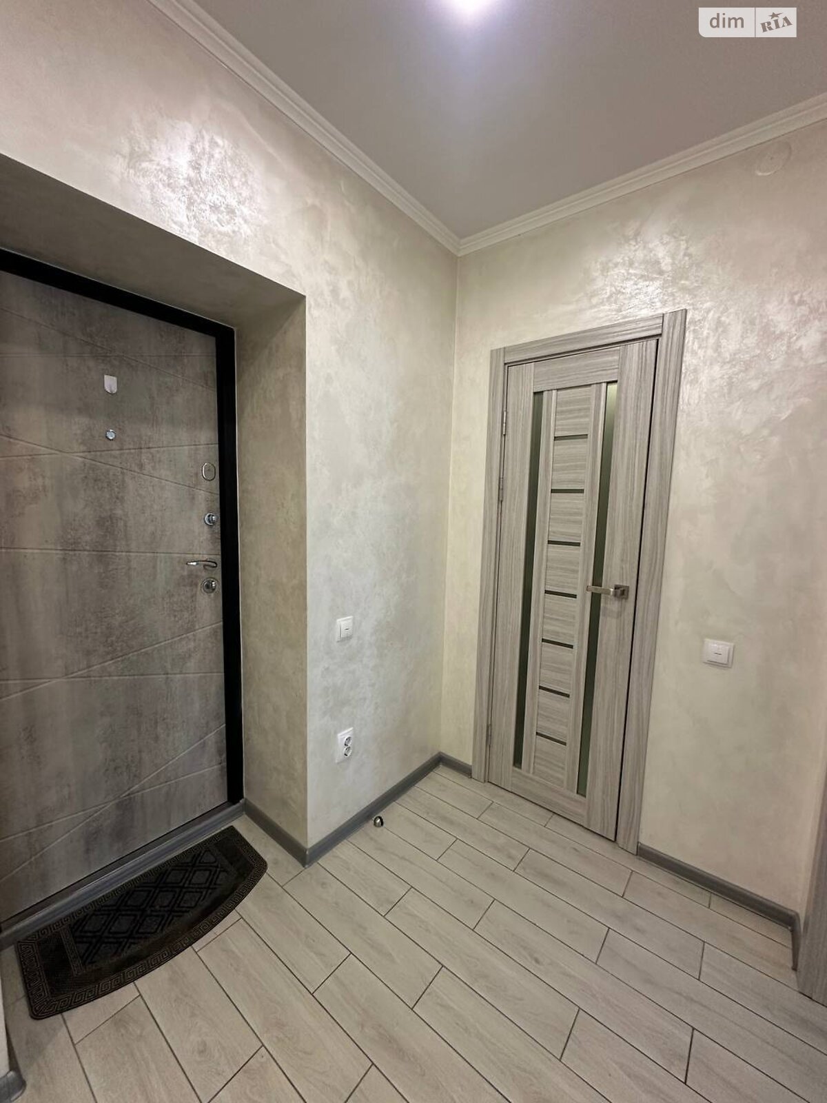 Продаж двокімнатної квартири в Львові, на вул. Роксоляни 43Г, район Левандівка фото 1 Продаж двокімнатної квартири в Львові, на вул. Роксоляни 43Г, район Левандівка фото 1