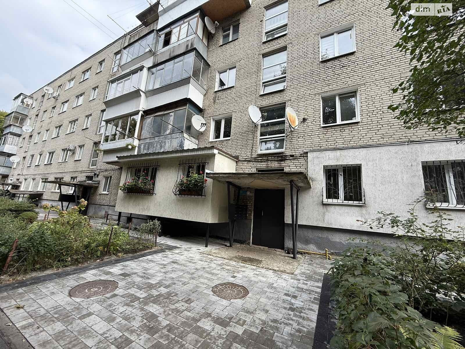 Продажа двухкомнатной квартиры в Львове, на ул. Роксоляны, район Левандовка фото 1 Продажа двухкомнатной квартиры в Львове, на ул. Роксоляны, район Левандовка фото 1