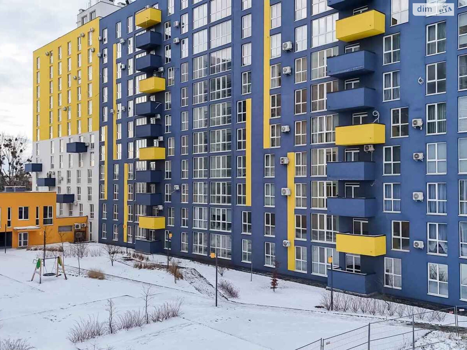Продажа трехкомнатной квартиры в Львове, на ул. Рудненская 8, район Левандовка фото 1