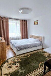Продаж двокімнатної квартири в Львові, на вул. Широка 81, район Левандівка фото 2