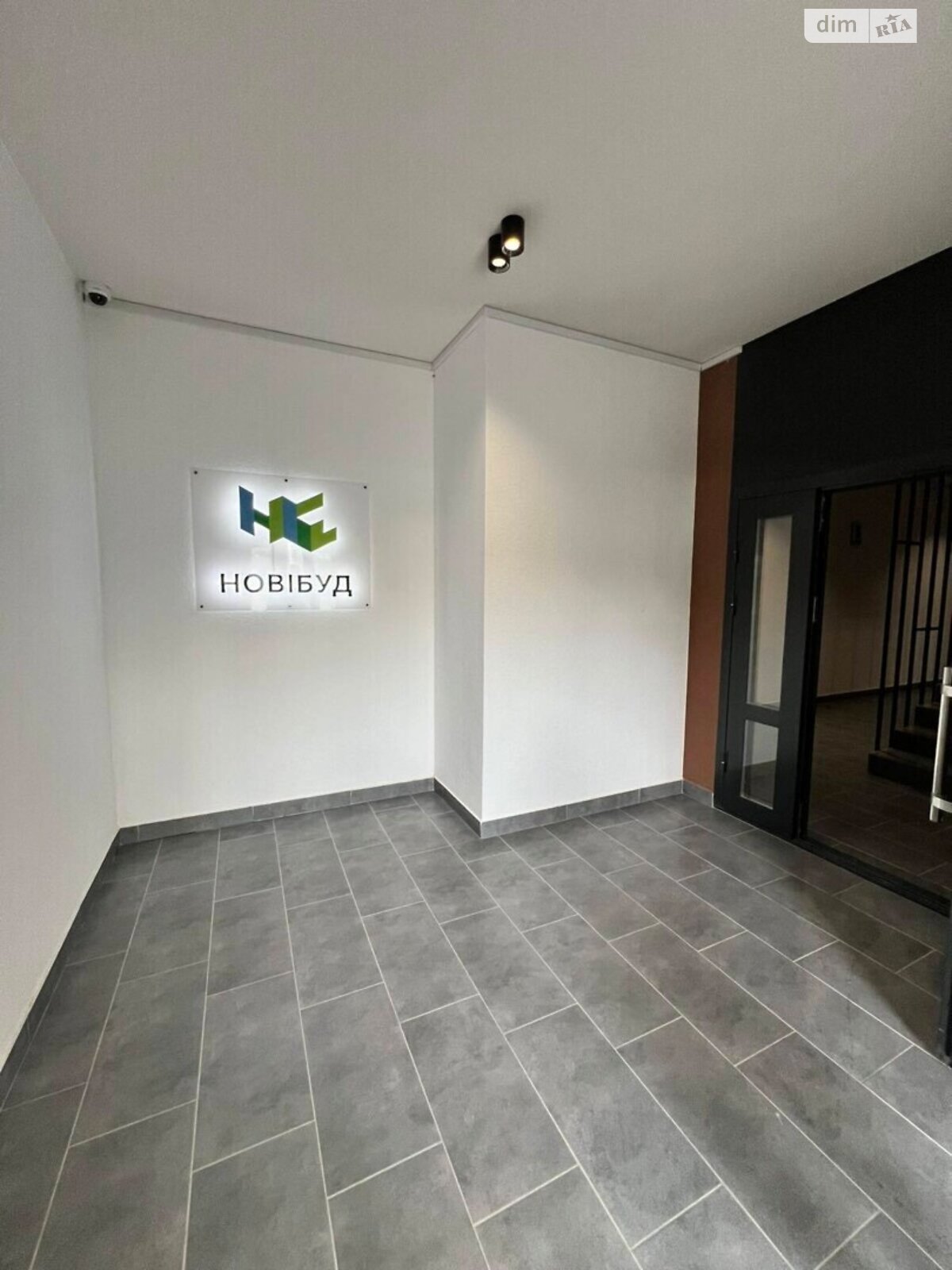 Продаж трикімнатної квартири в Львові, на вул. Повітряна 78, кв. 40, район Левандівка фото 1 Продаж трикімнатної квартири в Львові, на вул. Повітряна 78, кв. 40, район Левандівка фото 1