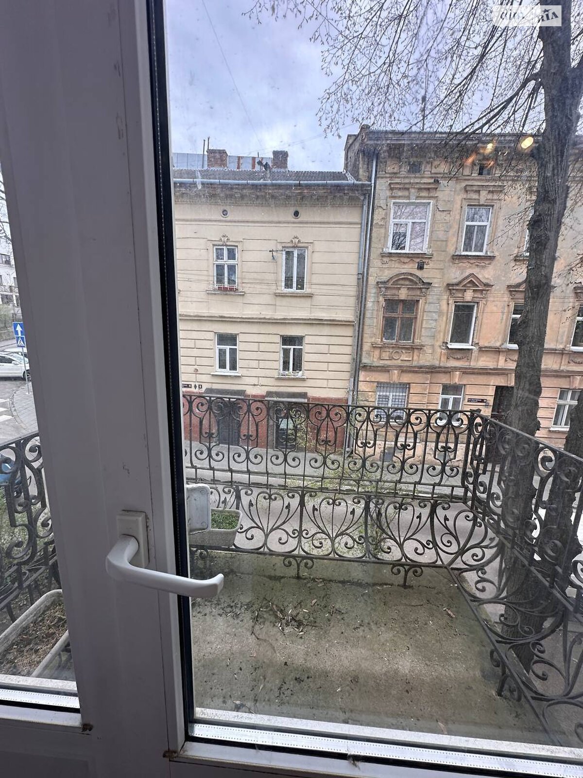 Продаж однокімнатної квартири в Львові, на вул. Круп'ярська 7, район Личаків фото 1