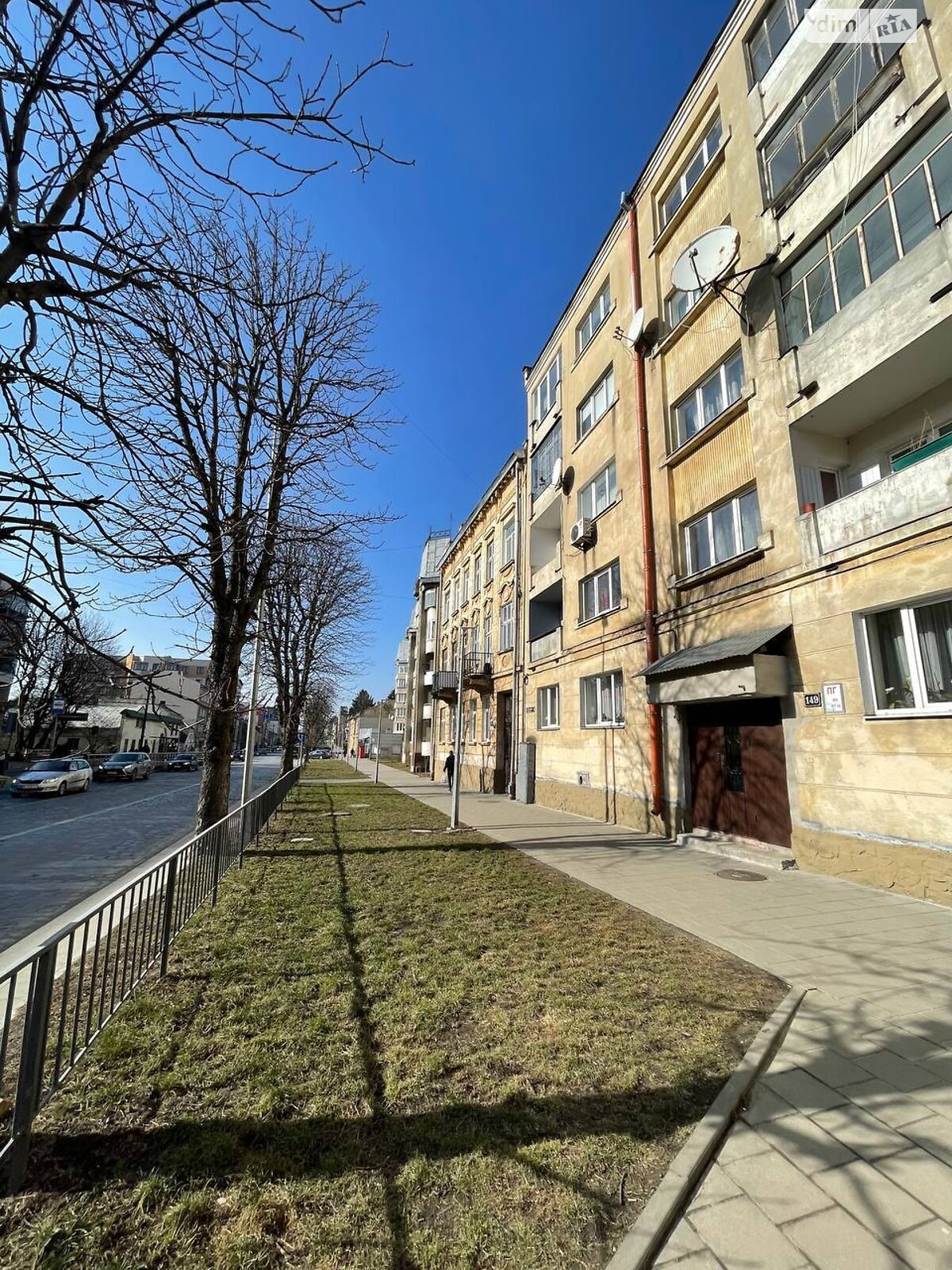 Продажа трехкомнатной квартиры в Львове, на ул. Лычаковская, район Лычаков фото 1 Продажа трехкомнатной квартиры в Львове, на ул. Лычаковская, район Лычаков фото 1