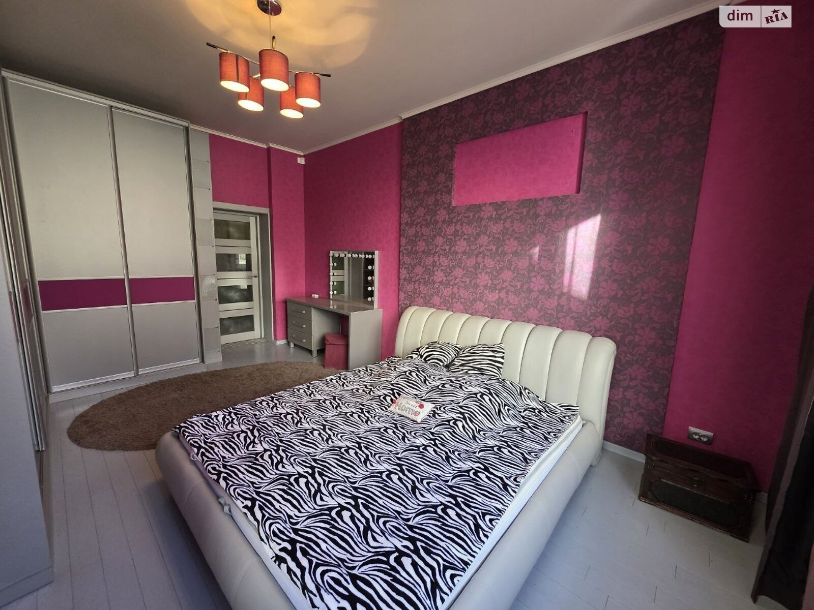 Продажа двухкомнатной квартиры в Львове, на ул. Мечникова 20, район Лычаков фото 1