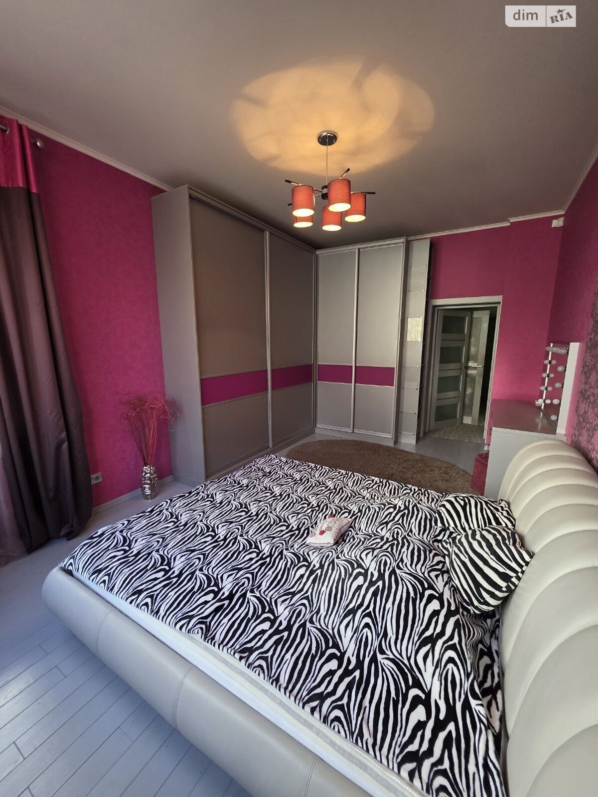 Продажа двухкомнатной квартиры в Львове, на ул. Мечникова 20, район Лычаков фото 1