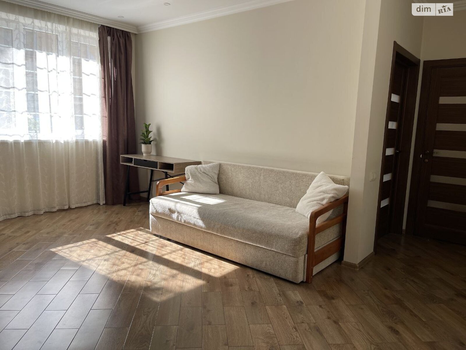 Продаж однокімнатної квартири в Львові, на вул. Пекарська 13, район Личаків фото 1 Продаж однокімнатної квартири в Львові, на вул. Пекарська 13, район Личаків фото 1