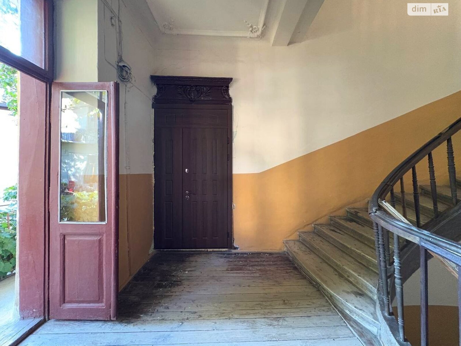 Продаж двокімнатної квартири в Львові, на вул. Пекарська, район Личаків фото 1 Продаж двокімнатної квартири в Львові, на вул. Пекарська, район Личаків фото 1