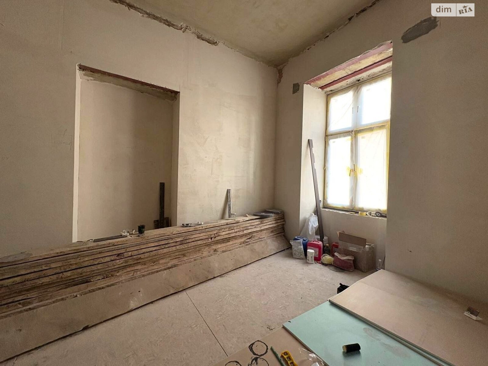 Продаж двокімнатної квартири в Львові, на вул. Пекарська, район Личаків фото 1 Продаж двокімнатної квартири в Львові, на вул. Пекарська, район Личаків фото 1