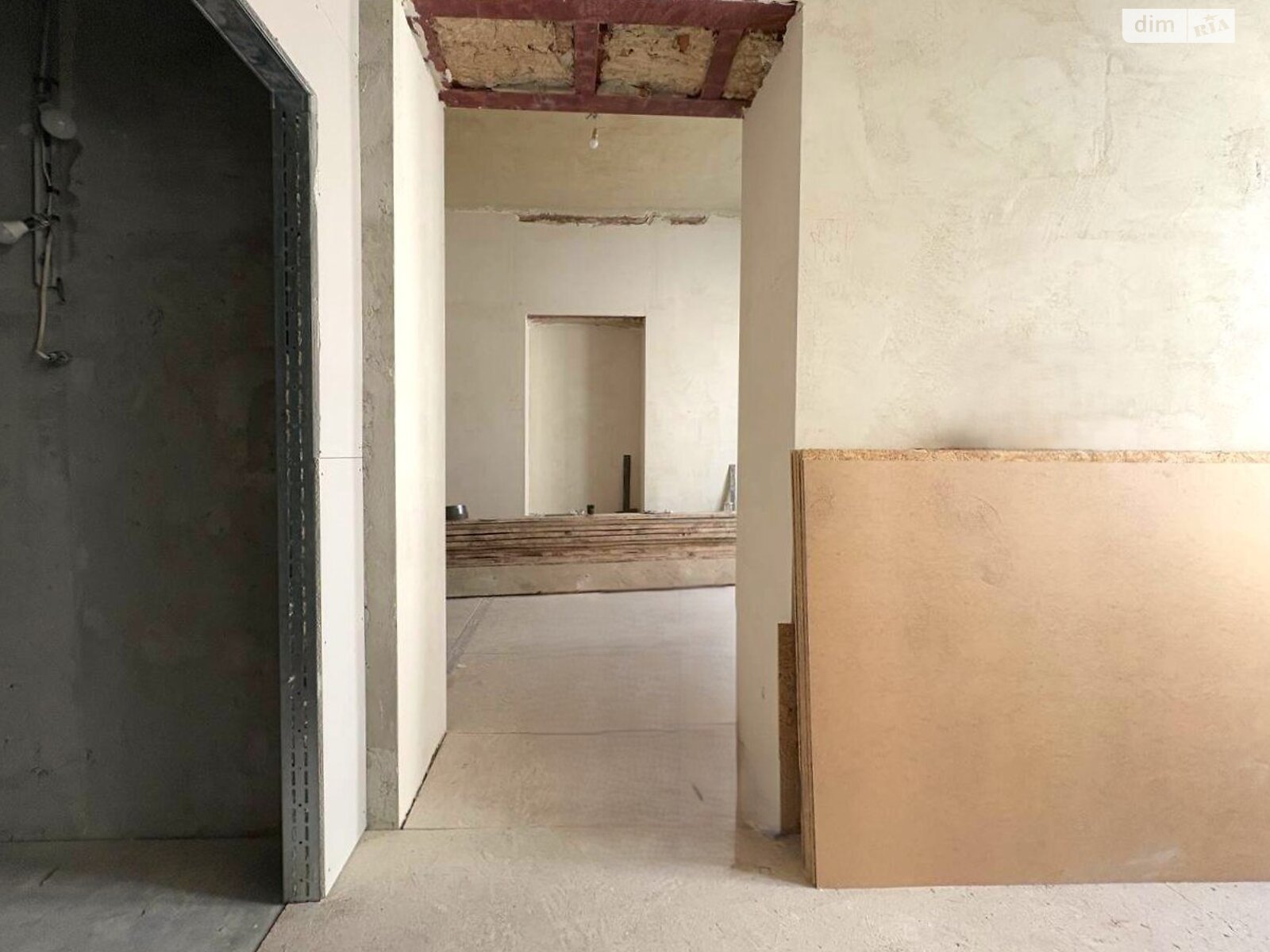 Продаж двокімнатної квартири в Львові, на вул. Пекарська, район Личаків фото 1 Продаж двокімнатної квартири в Львові, на вул. Пекарська, район Личаків фото 1