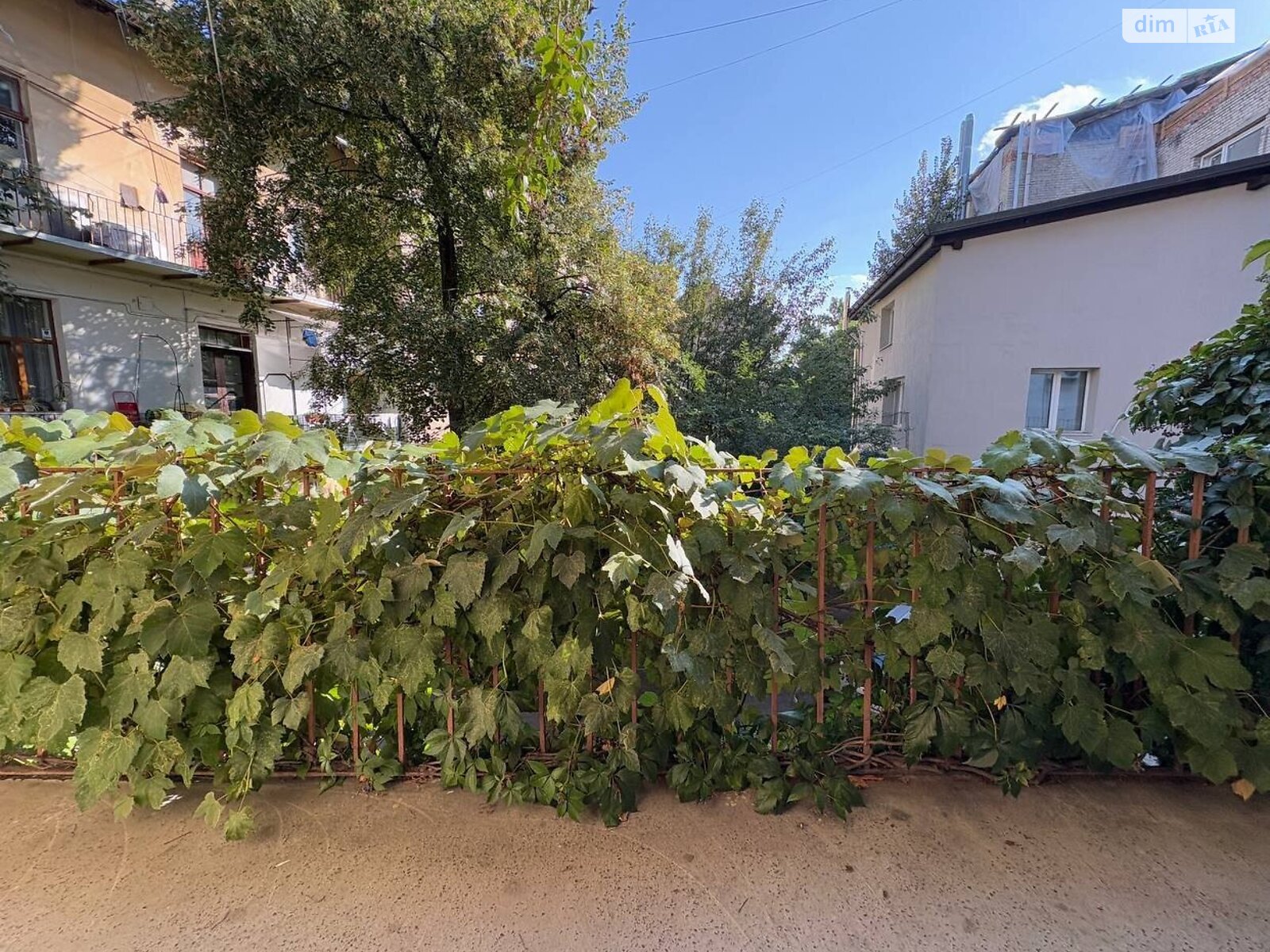 Продаж двокімнатної квартири в Львові, на вул. Пекарська, район Личаків фото 1 Продаж двокімнатної квартири в Львові, на вул. Пекарська, район Личаків фото 1