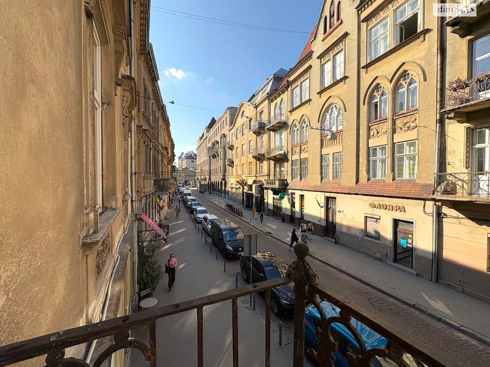 Продаж двокімнатної квартири в Львові, на вул. Пекарська, район Личаків фото 1 Продаж двокімнатної квартири в Львові, на вул. Пекарська, район Личаків фото 1