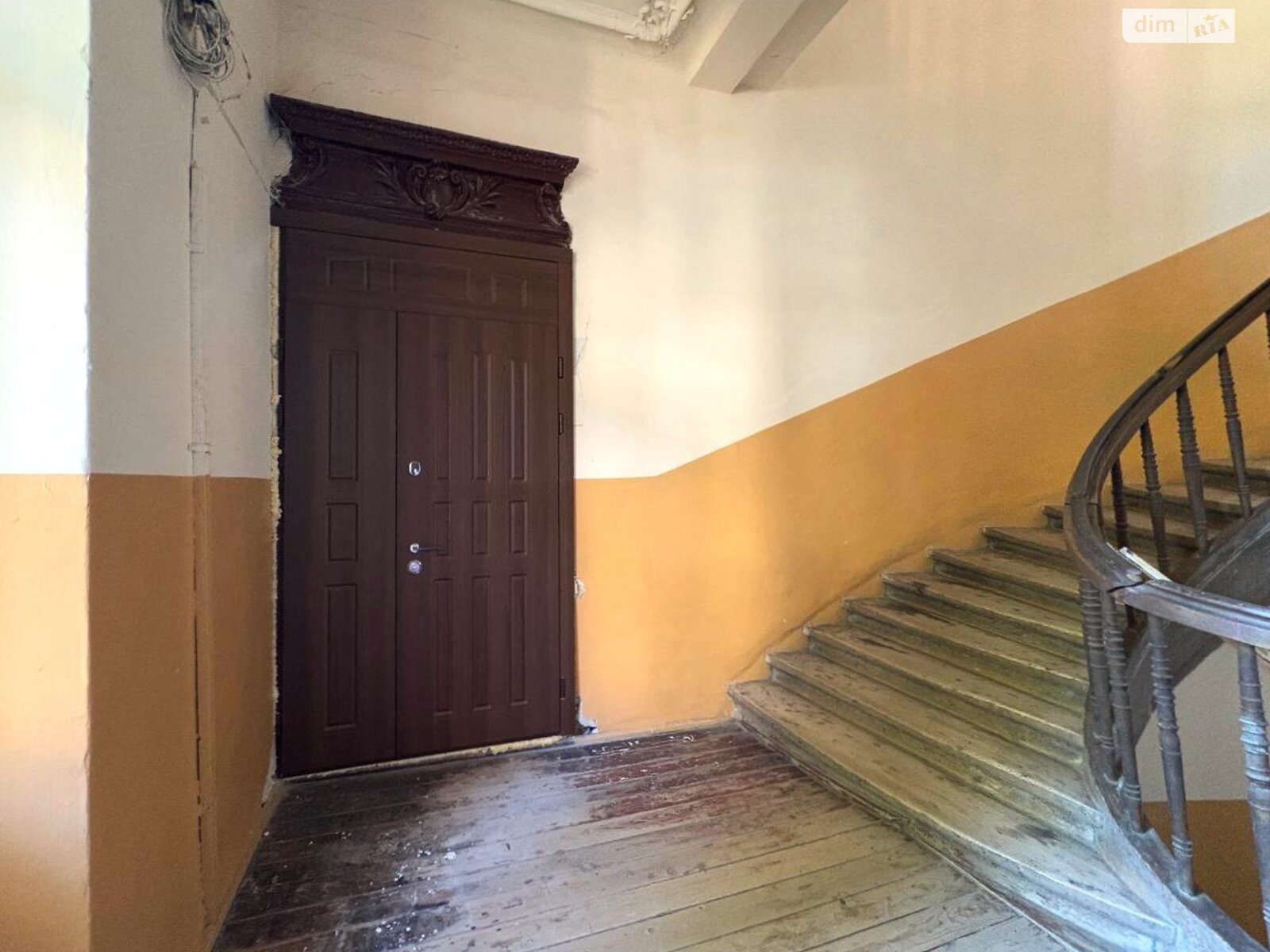 Продаж двокімнатної квартири в Львові, на вул. Пекарська, район Личаків фото 1 Продаж двокімнатної квартири в Львові, на вул. Пекарська, район Личаків фото 1