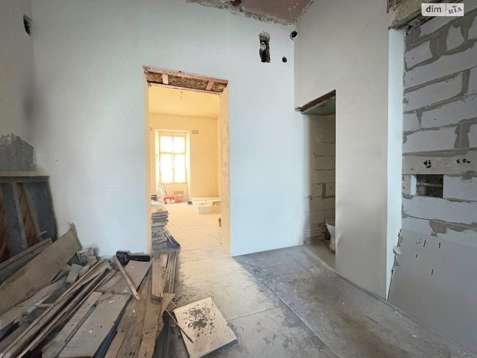 Продаж двокімнатної квартири в Львові, на вул. Пекарська, район Личаків фото 1 Продаж двокімнатної квартири в Львові, на вул. Пекарська, район Личаків фото 1