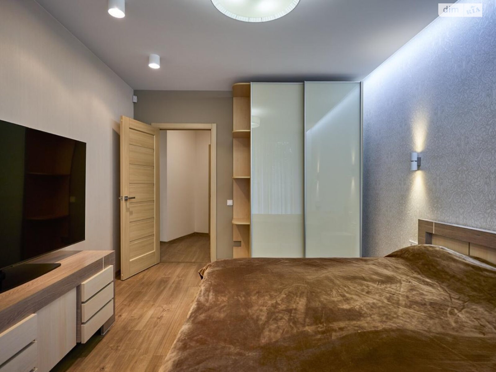 Продаж двокімнатної квартири в Львові, на вул. Пекарська, кв. 1, район Личаків фото 1 Продаж двокімнатної квартири в Львові, на вул. Пекарська, кв. 1, район Личаків фото 1