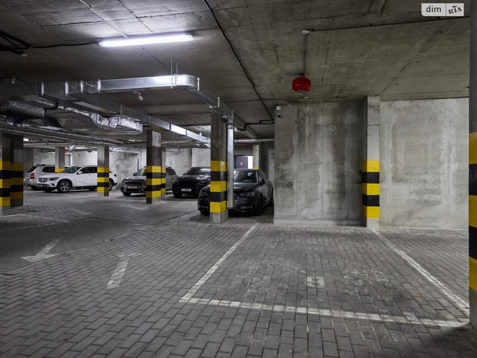 Продаж двокімнатної квартири в Львові, на вул. Пекарська, кв. 1, район Личаків фото 1 Продаж двокімнатної квартири в Львові, на вул. Пекарська, кв. 1, район Личаків фото 1