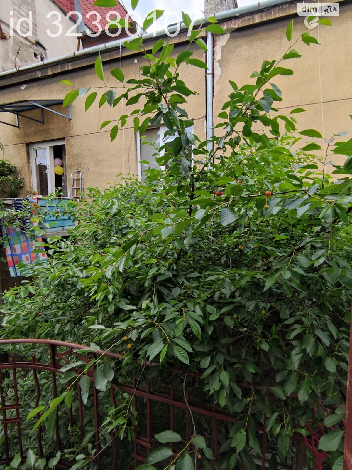 Продажа трехкомнатной квартиры в Львове, на ул. Репина 19, район Лычаков фото 1 Продажа трехкомнатной квартиры в Львове, на ул. Репина 19, район Лычаков фото 1