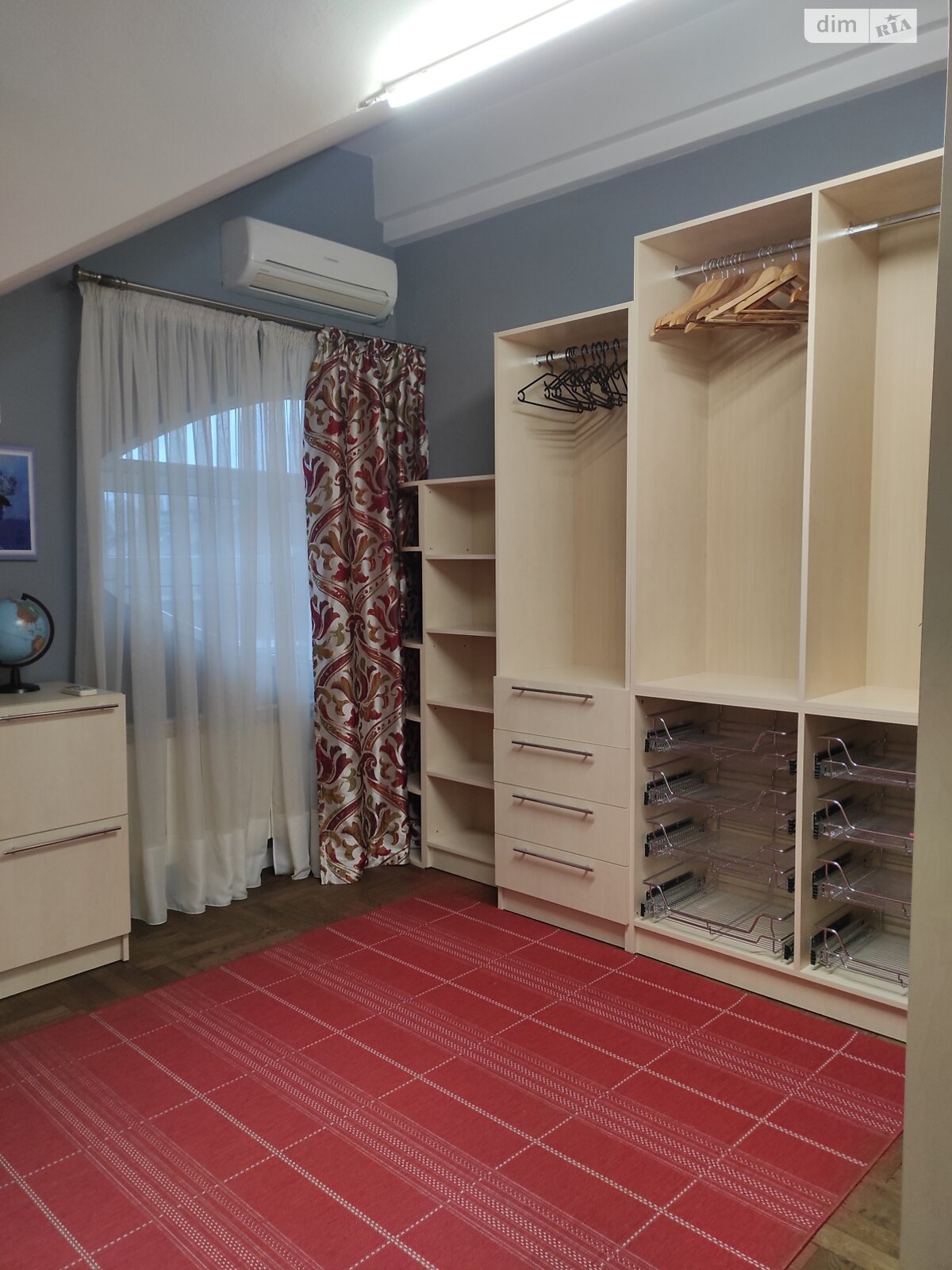 Продаж трикімнатної квартири в Львові, на вул. Самійленка 38, район Личаків фото 1 Продаж трикімнатної квартири в Львові, на вул. Самійленка 38, район Личаків фото 1