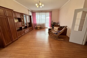 Продаж семикімнатної квартири в Львові, на вул. Юрія Руфа 35В, район Личаків фото 2