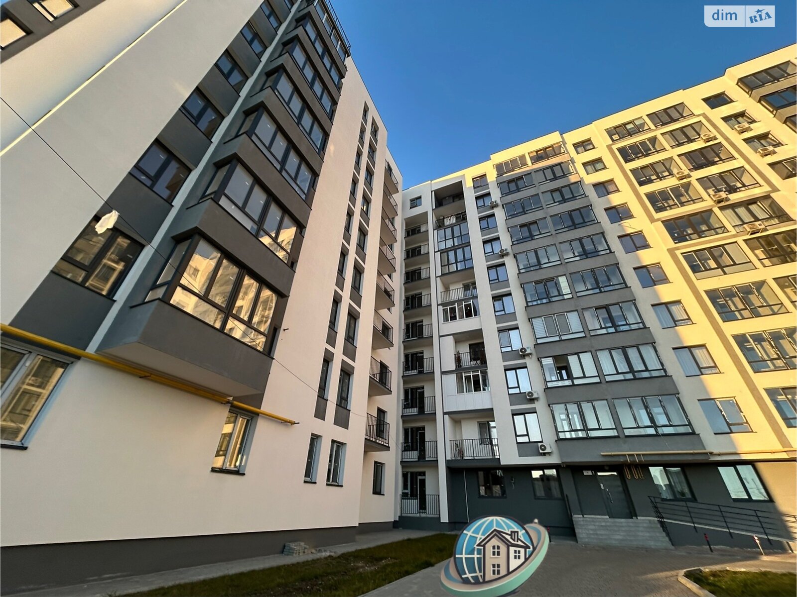 Продажа трехкомнатной квартиры в Львове, на ул. Длинная 30А, район Лычаковский фото 1 Продажа трехкомнатной квартиры в Львове, на ул. Длинная 30А, район Лычаковский фото 1