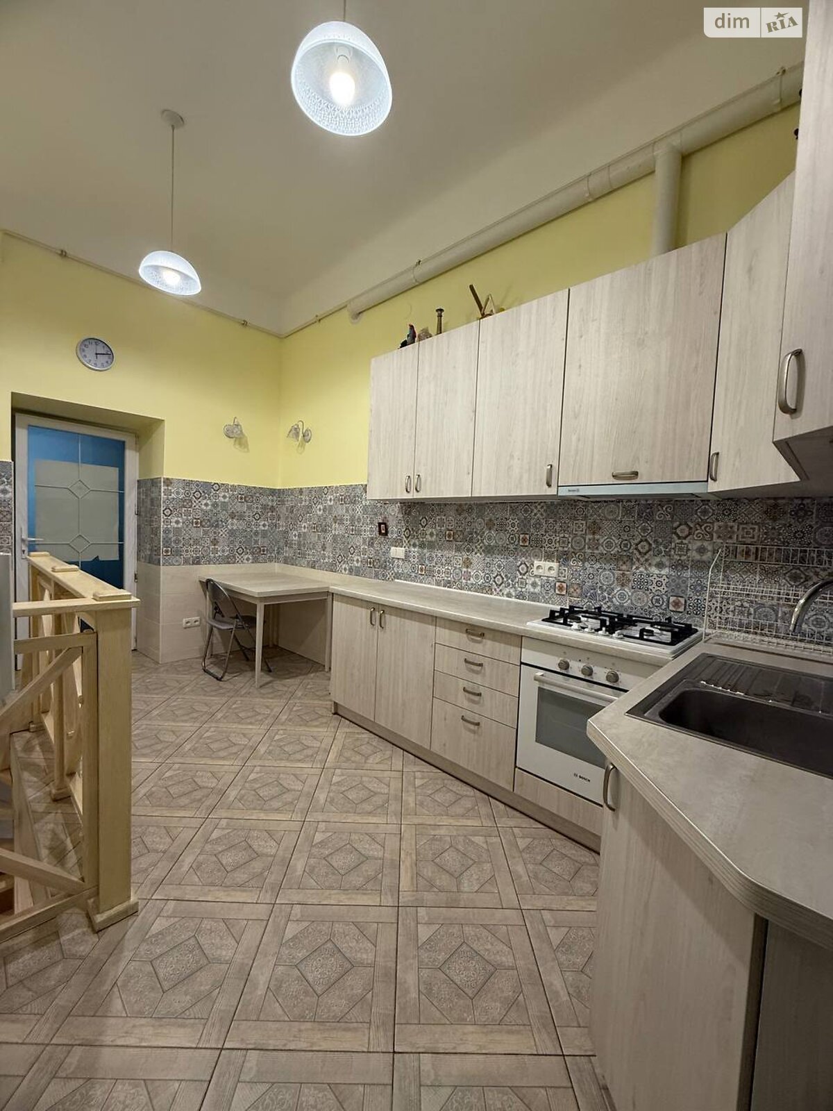 Продажа однокомнатной квартиры в Львове, на ул. Донцова Дмитрия 12, район Лычаковский фото 1 Продажа однокомнатной квартиры в Львове, на ул. Донцова Дмитрия 12, район Лычаковский фото 1