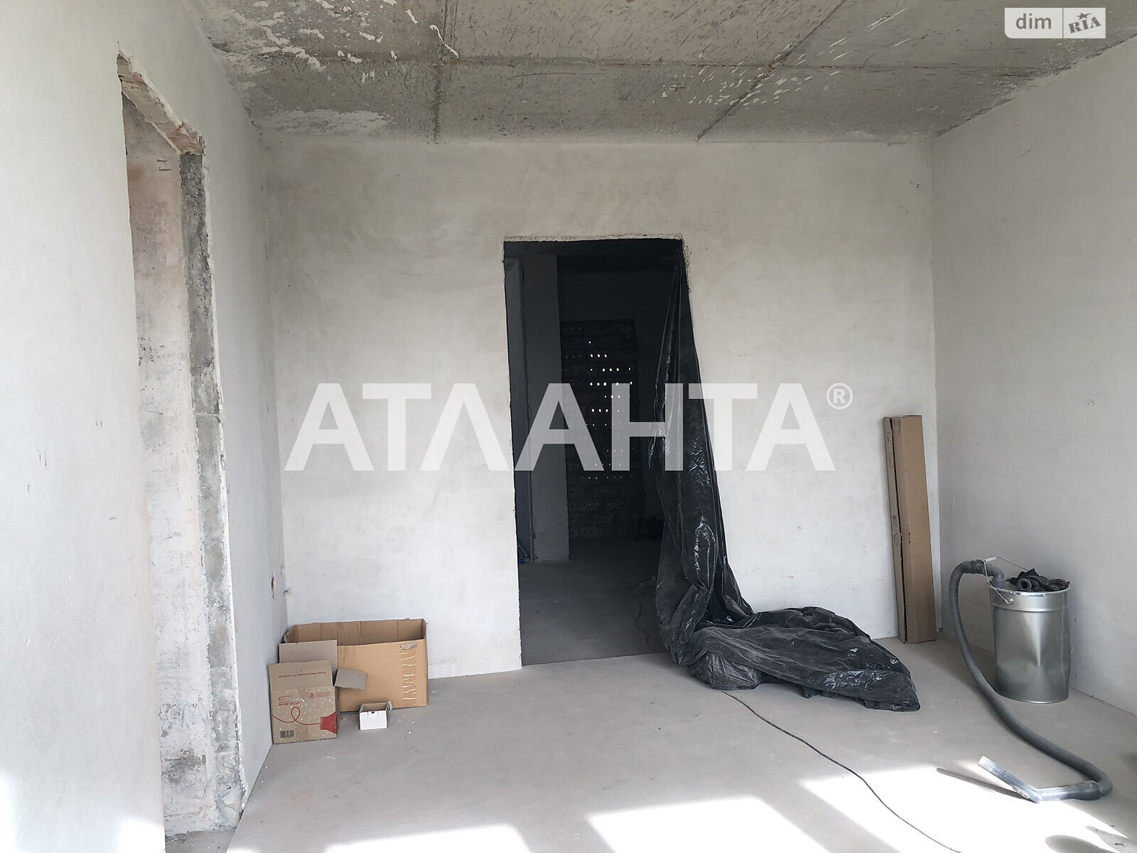 Продажа однокомнатной квартиры в Львове, на ул. Глинянский Тракт, район Лычаковский фото 1 Продажа однокомнатной квартиры в Львове, на ул. Глинянский Тракт, район Лычаковский фото 1