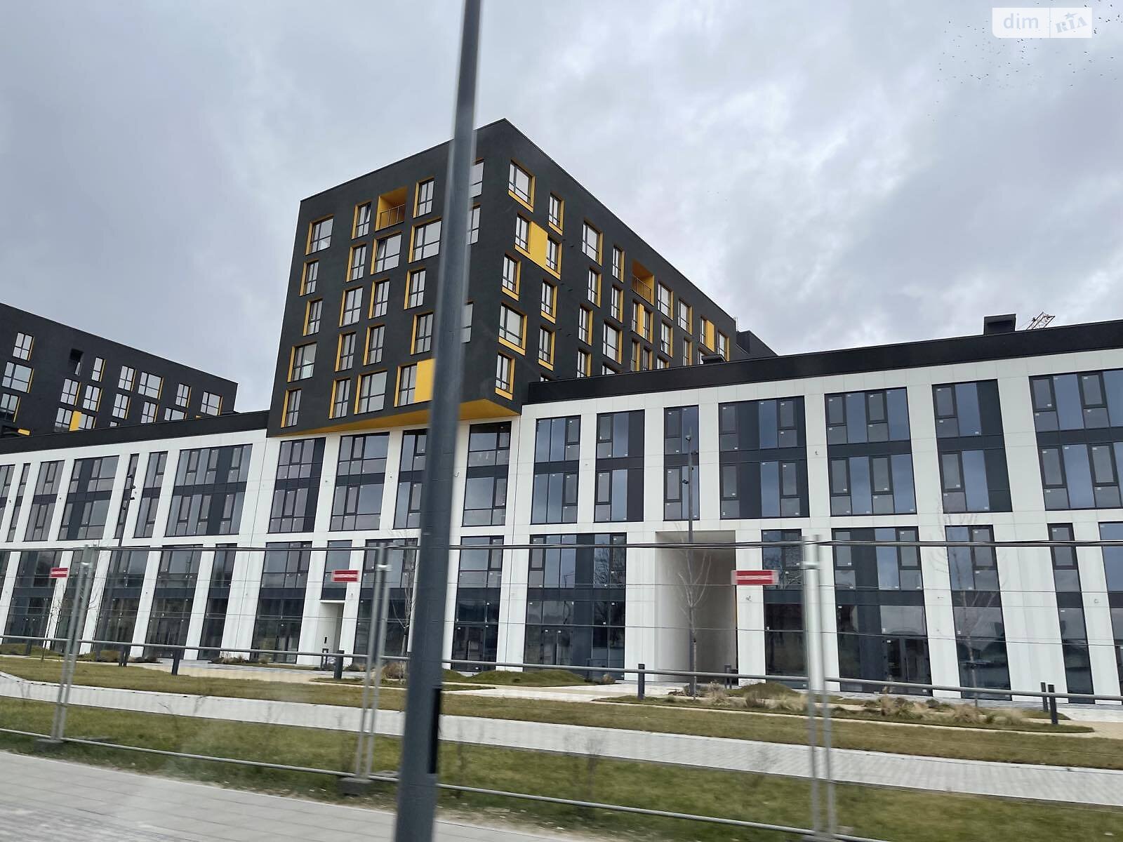 Продажа двухкомнатной квартиры в Львове, на ул. Хмельницкого Богдана 207, район Лычаковский фото 1 Продажа двухкомнатной квартиры в Львове, на ул. Хмельницкого Богдана 207, район Лычаковский фото 1