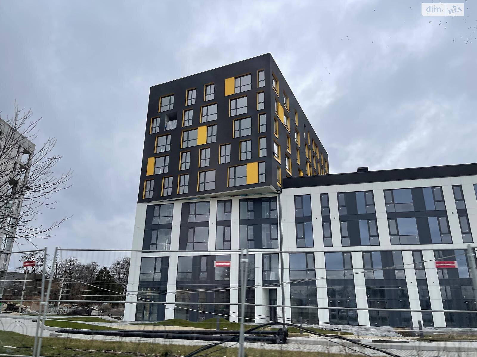 Продажа двухкомнатной квартиры в Львове, на ул. Хмельницкого Богдана 207, район Лычаковский фото 1 Продажа двухкомнатной квартиры в Львове, на ул. Хмельницкого Богдана 207, район Лычаковский фото 1