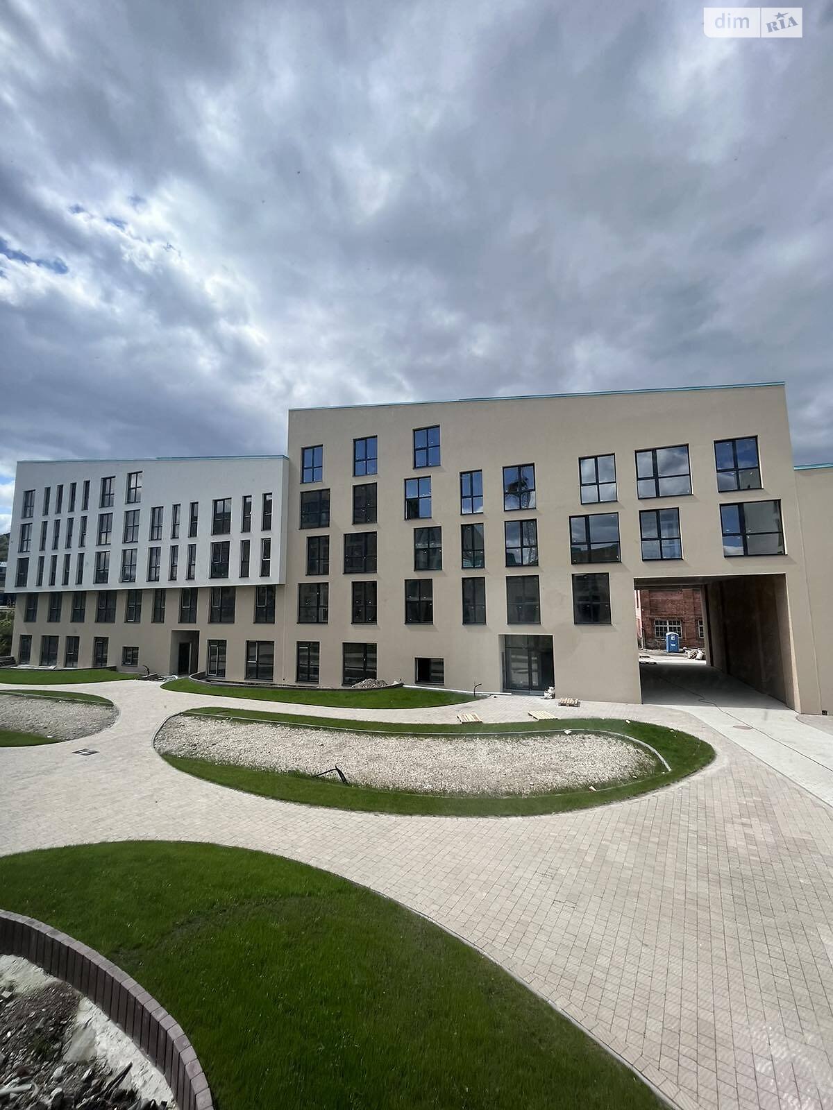 Продажа трехкомнатной квартиры в Львове, на ул. Хмельницкого Богдана 116, район Лычаковский фото 1 Продажа трехкомнатной квартиры в Львове, на ул. Хмельницкого Богдана 116, район Лычаковский фото 1