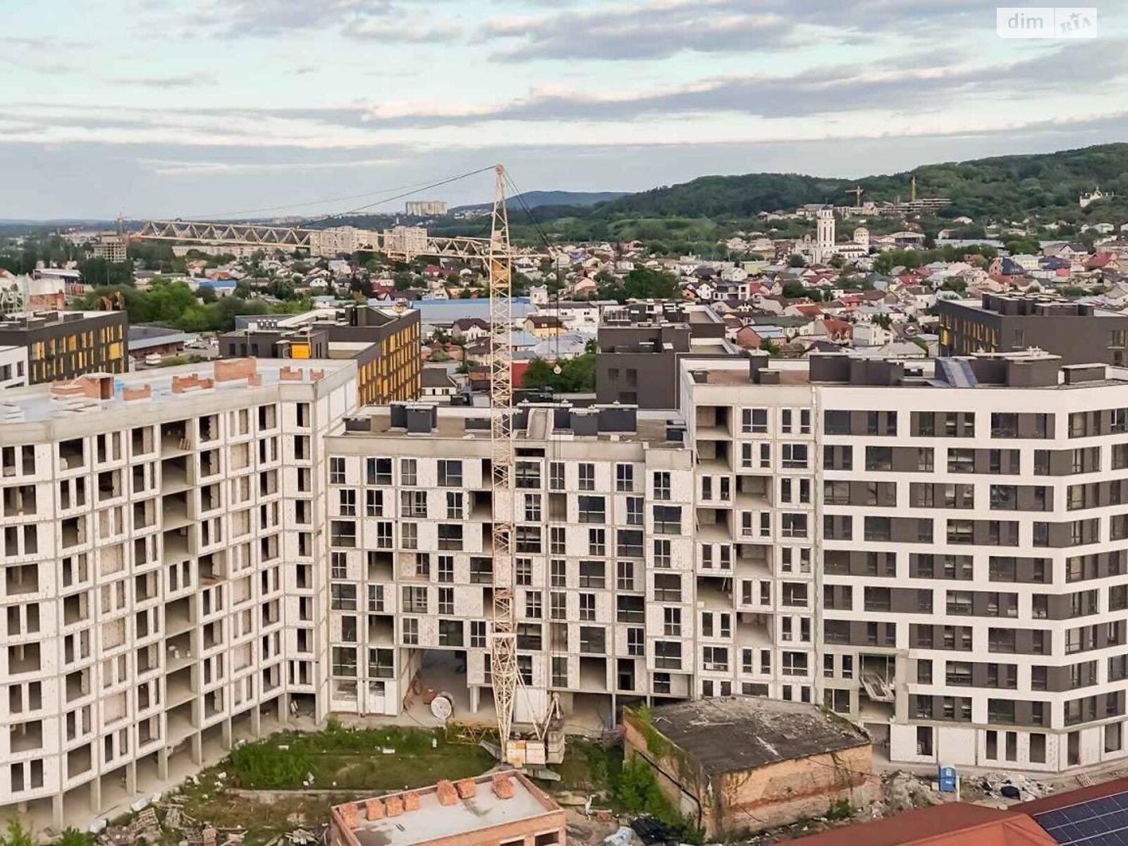 Продажа трехкомнатной квартиры в Львове, на ул. Новознесенская, район Лычаковский фото 1 Продажа трехкомнатной квартиры в Львове, на ул. Новознесенская, район Лычаковский фото 1