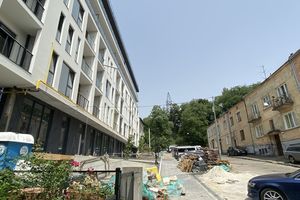 Продажа трехкомнатной квартиры в Львове, на ул. Героев Мариуполя 17, район Лычаковский фото 2