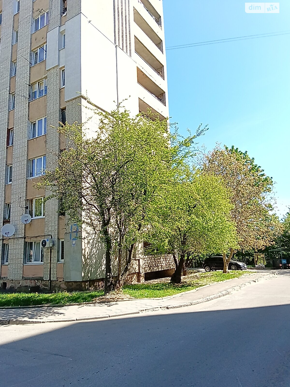 Продажа однокомнатной квартиры в Львове, на ул. Лисеницкая 13, район Лычаковский фото 1 Продажа однокомнатной квартиры в Львове, на ул. Лисеницкая 13, район Лычаковский фото 1
