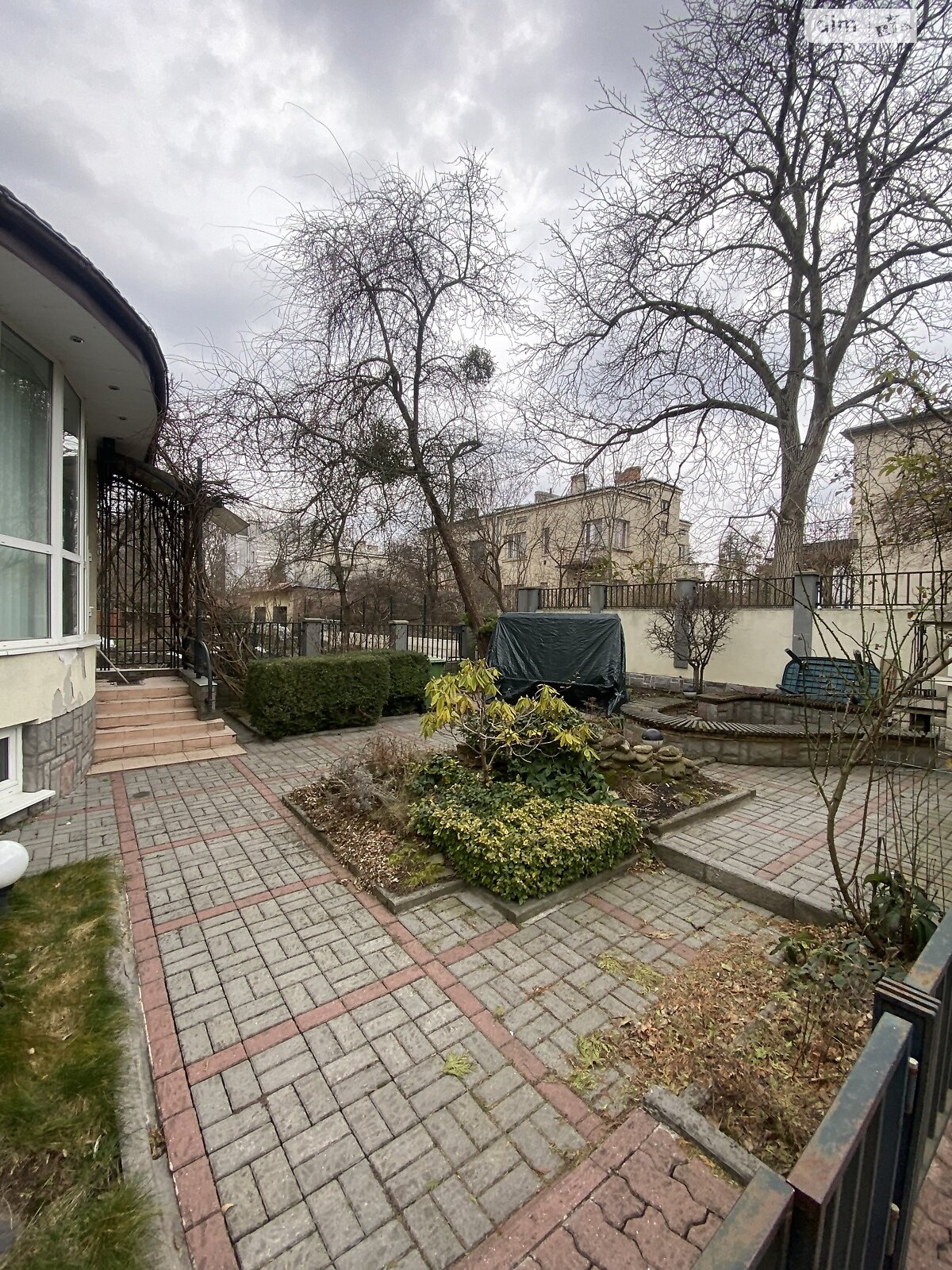 Продаж чотирикімнатної квартири в Львові, на вул. Ніщинського, район Личаківський фото 1 Продаж чотирикімнатної квартири в Львові, на вул. Ніщинського, район Личаківський фото 1