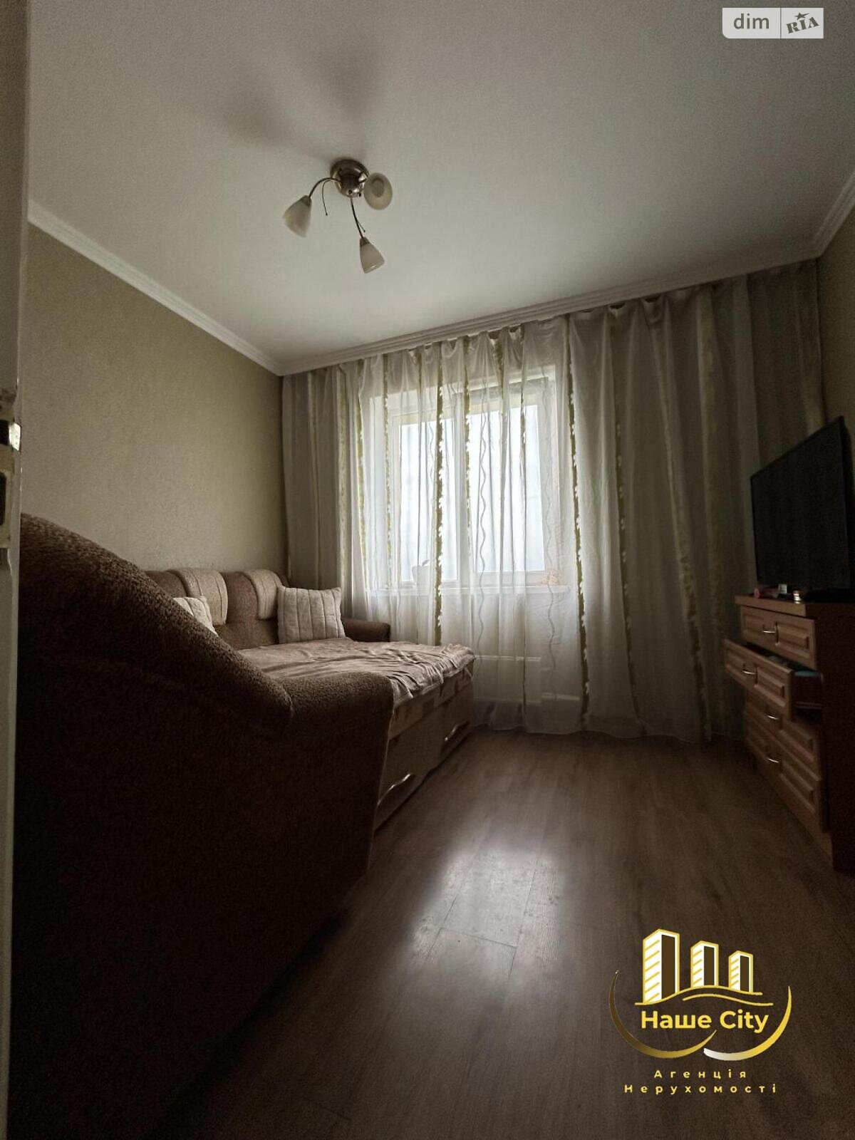 Продаж трикімнатної квартири в Львові, на вул. Шафарика 8, район Личаківський фото 1 Продаж трикімнатної квартири в Львові, на вул. Шафарика 8, район Личаківський фото 1